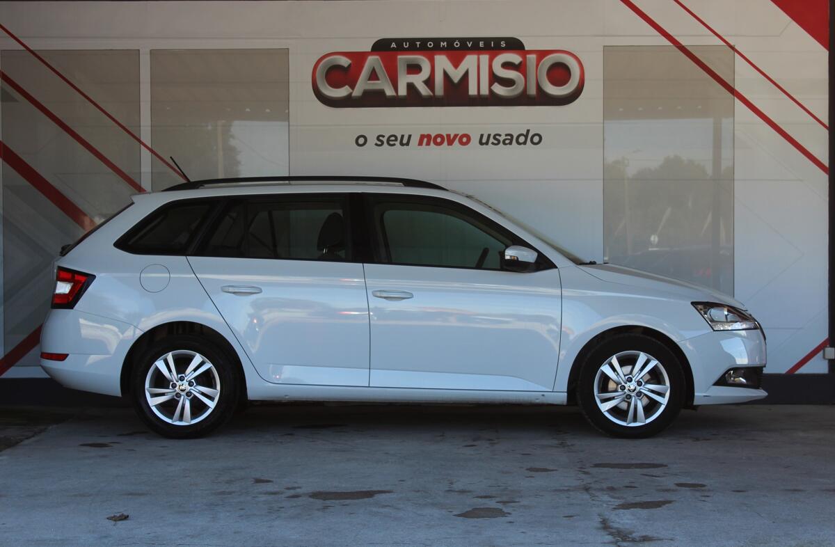 SKODA Fabia 1.0 TSI Ambition