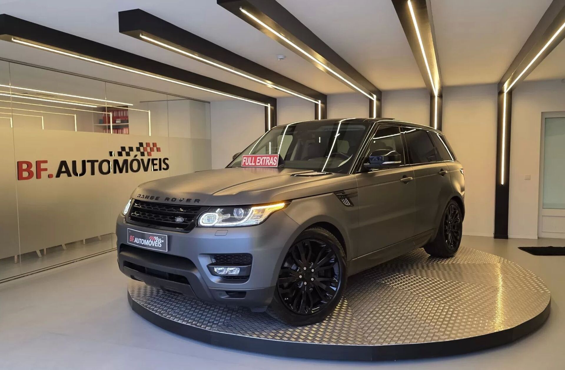 LAND ROVER Range Rover S.3.0 SDV6 HSE Dynamic