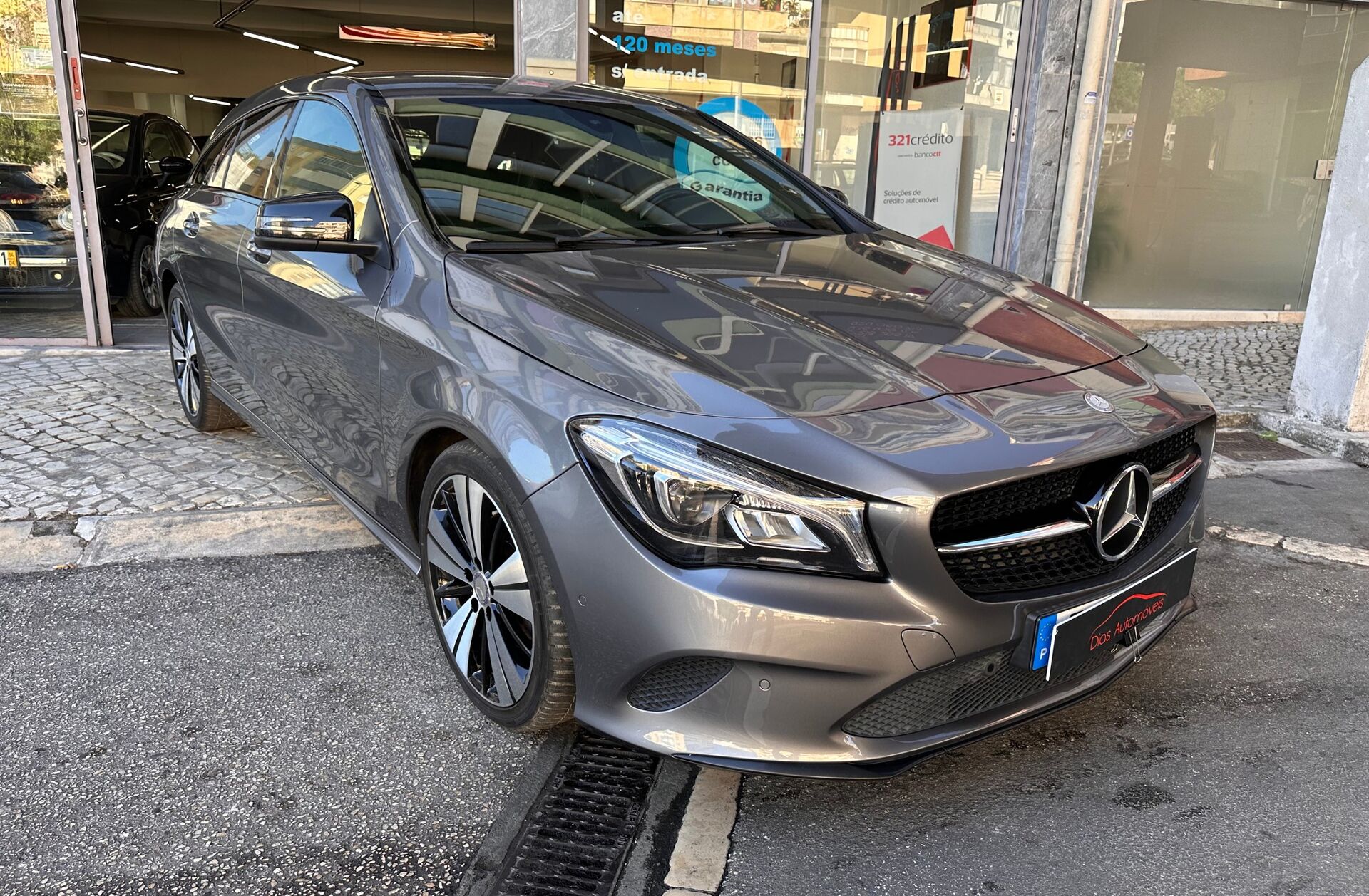 MERCEDES Classe CLA CLA 200 d Urban Aut.