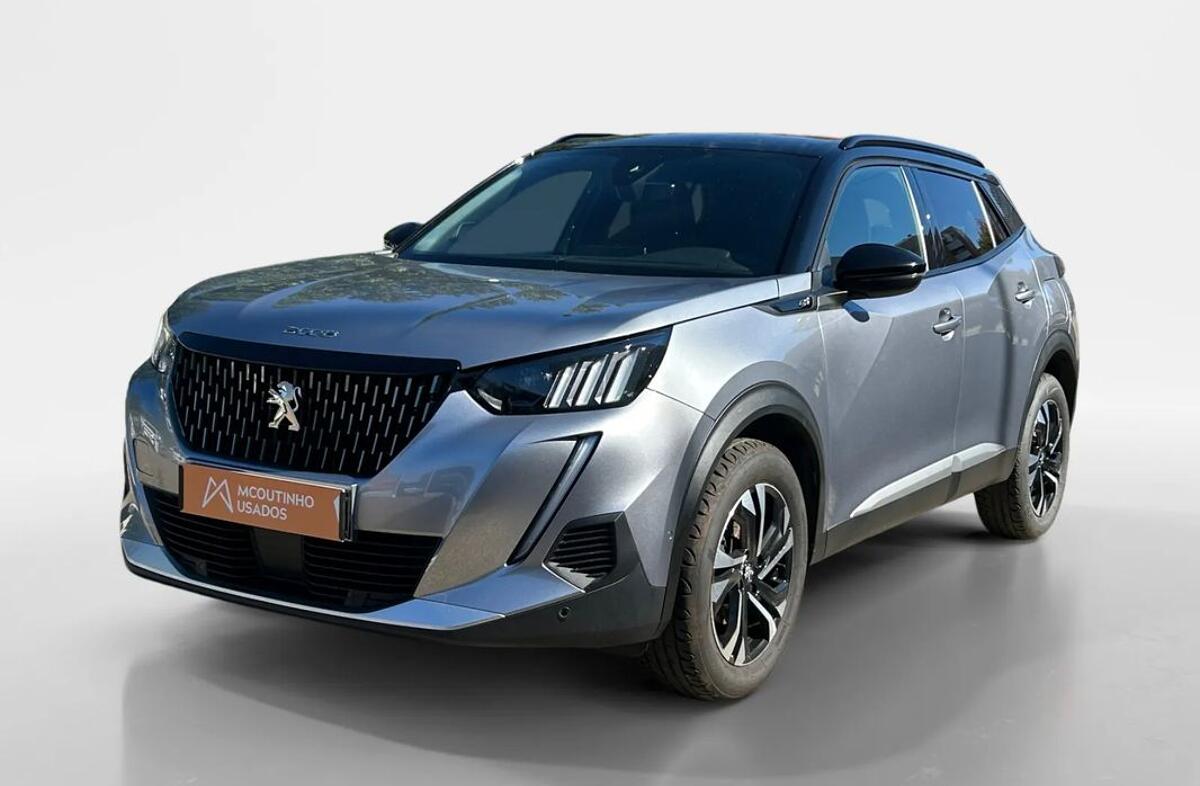 PEUGEOT 2008 1.2 PureTech GT