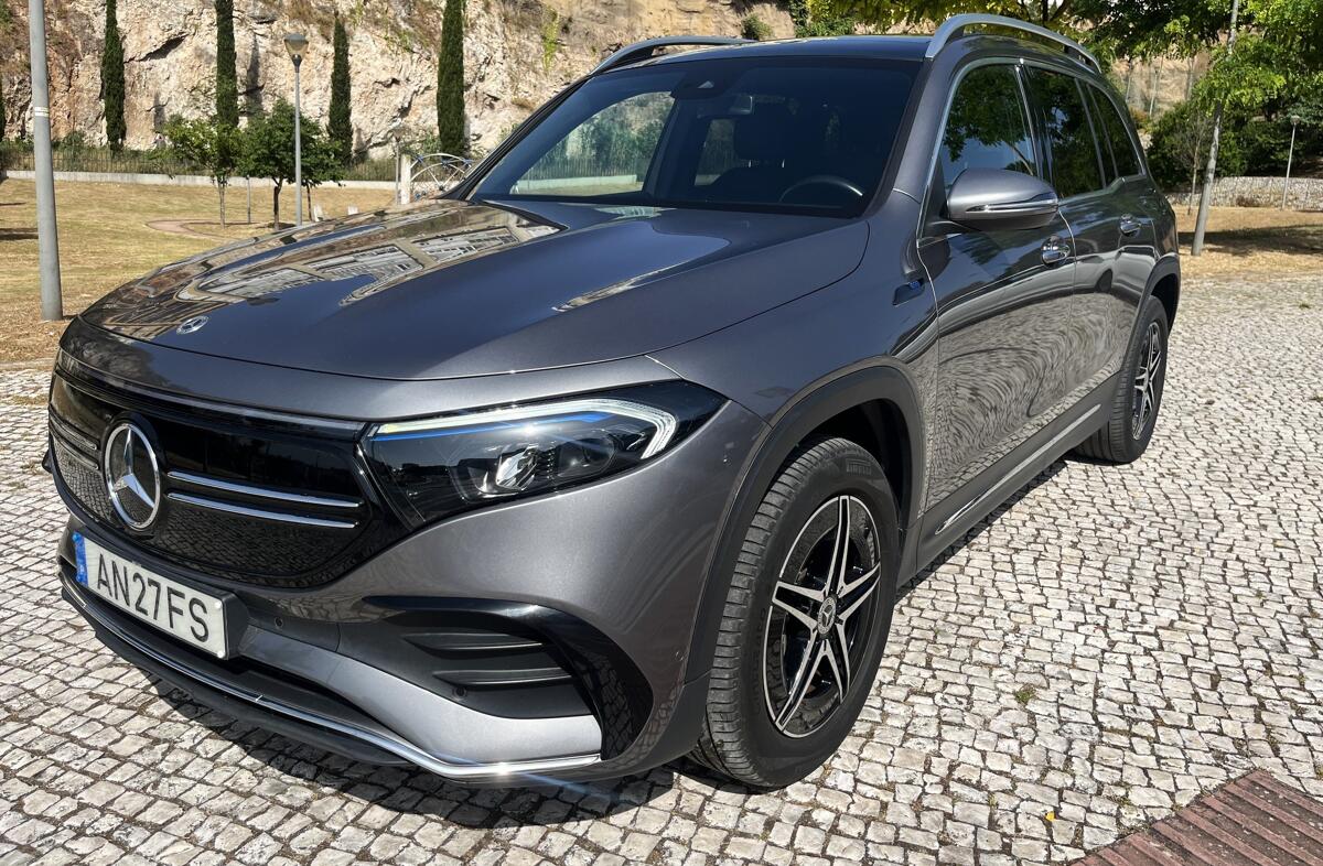 MERCEDES EQB 350 4Matic AMG Line