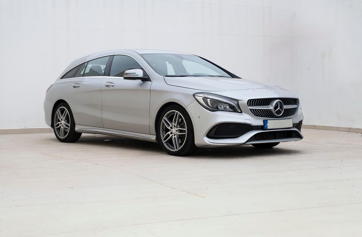 MERCEDES Classe CLA CLA 220 d AMG Line Aut.