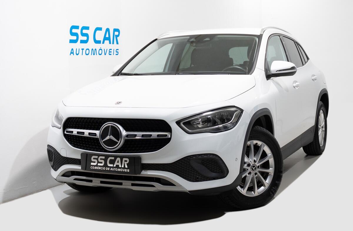 MERCEDES Classe GLA GLA 250 e Progressive