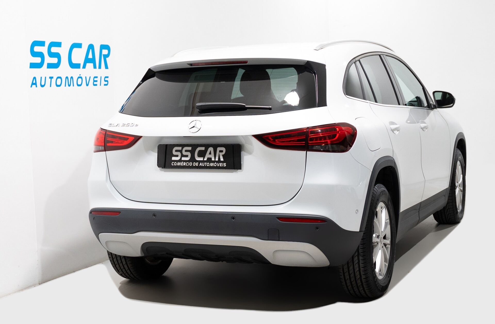 MERCEDES Classe GLA GLA 250 e Progressive