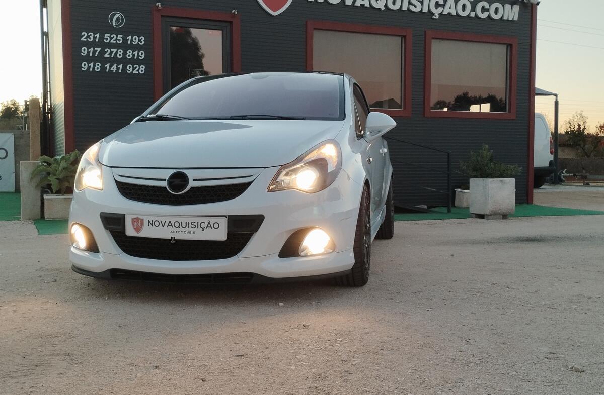 OPEL Corsa D Corsa OPC 1.6 T Nurburgring Edition