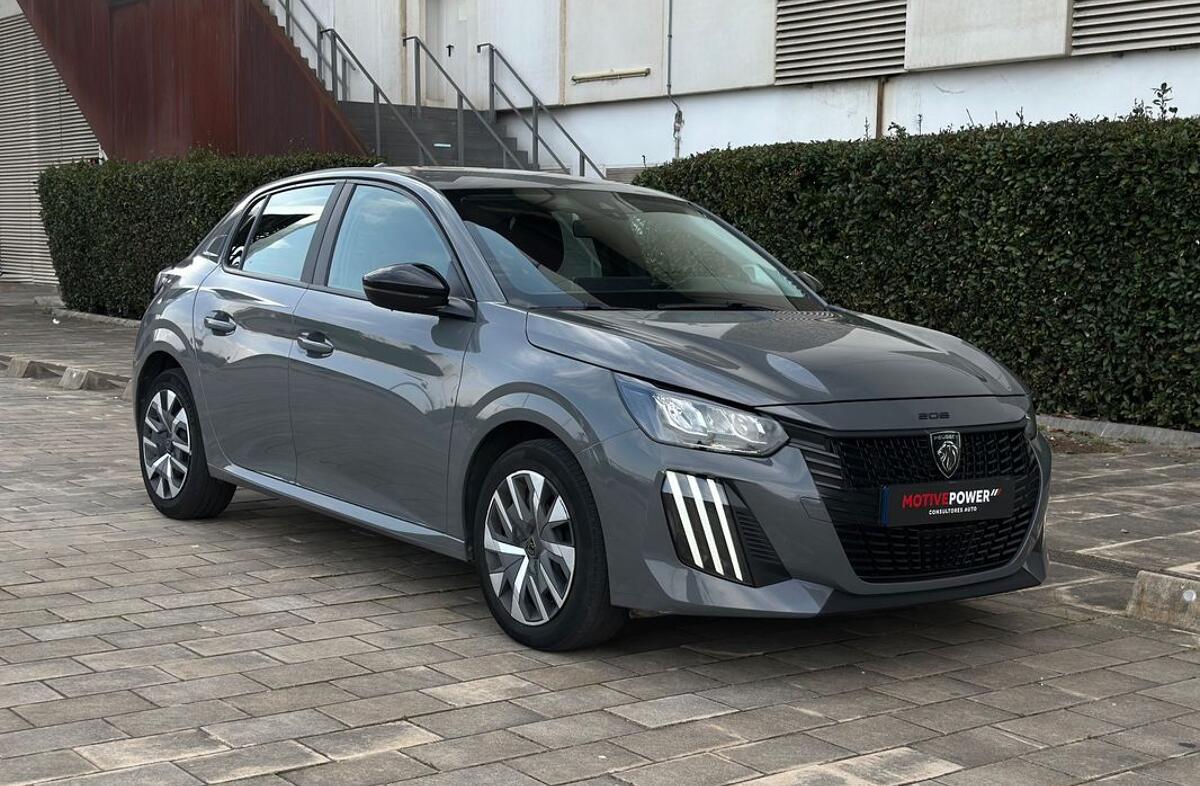 PEUGEOT 208 1.2 PureTech Active