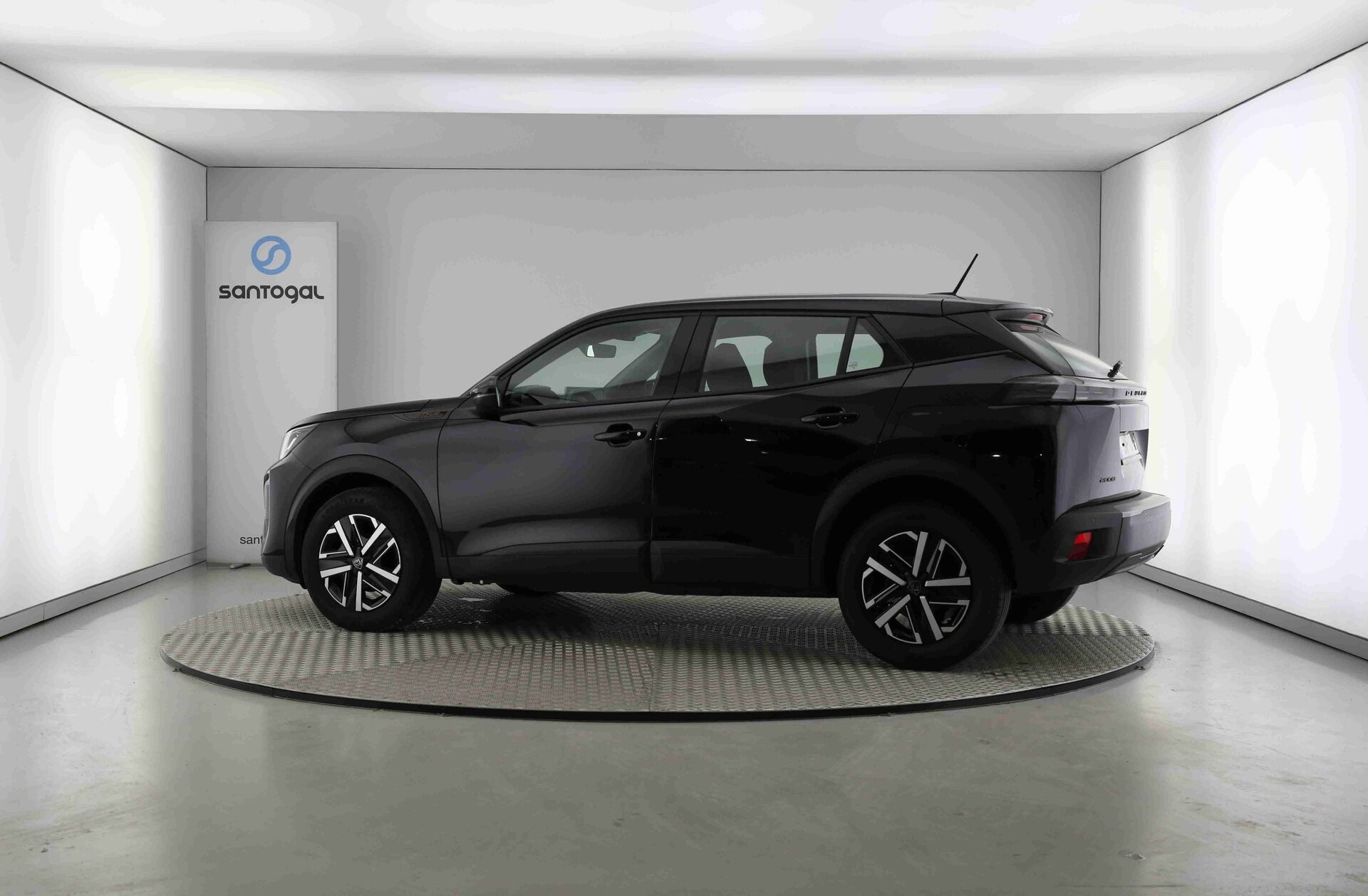 PEUGEOT 2008 1.2 PureTech Style