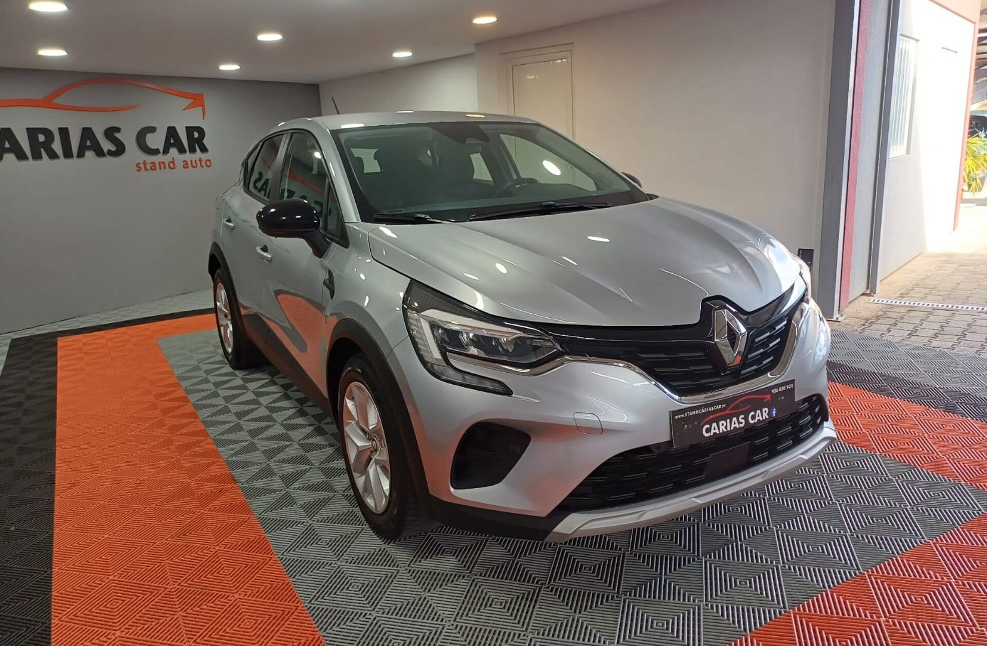 RENAULT Captur 1.0 TCe Zen