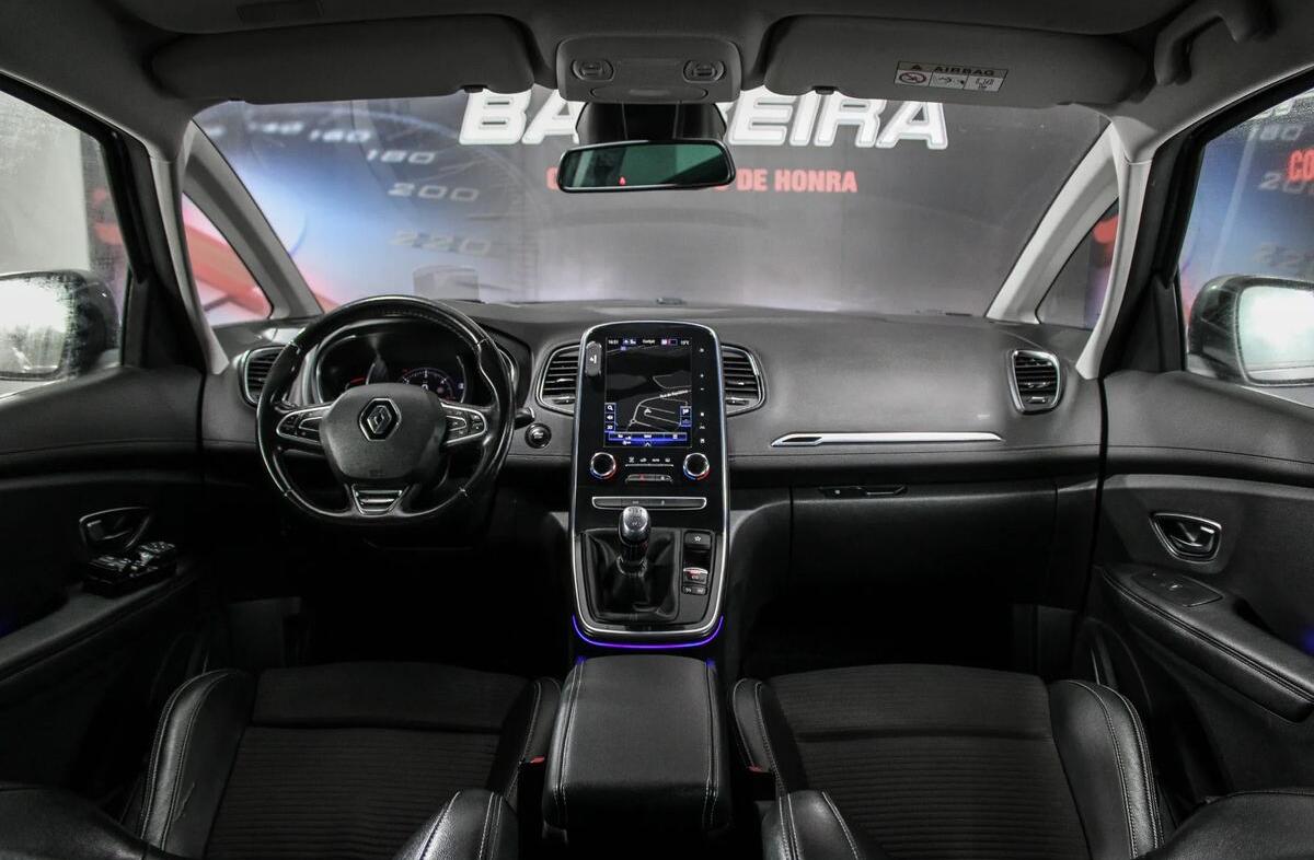 RENAULT Scénic G. 1.7 Blue dCi Bose Edition