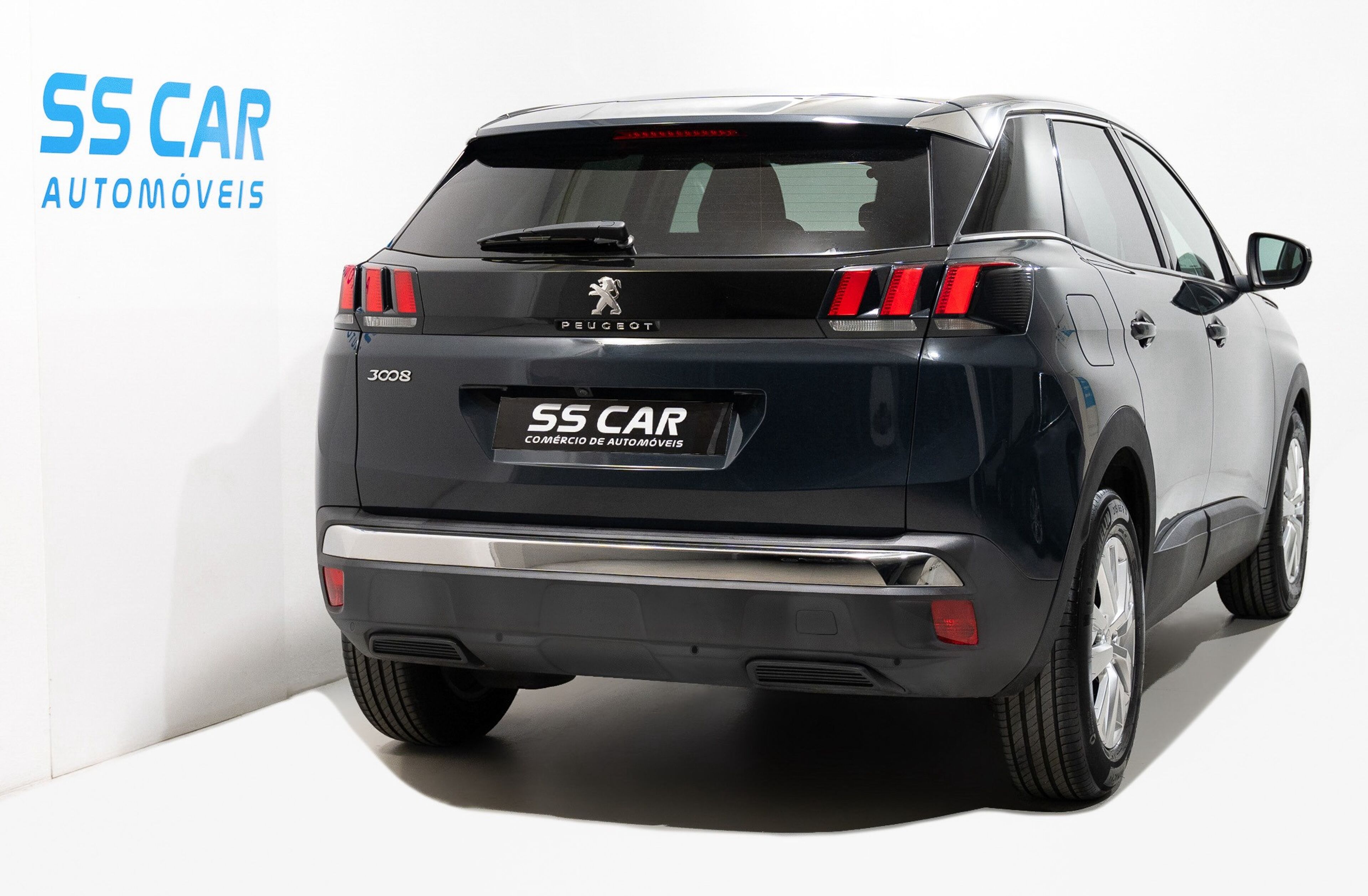 PEUGEOT 3008 1.2 PureTech Allure EAT8