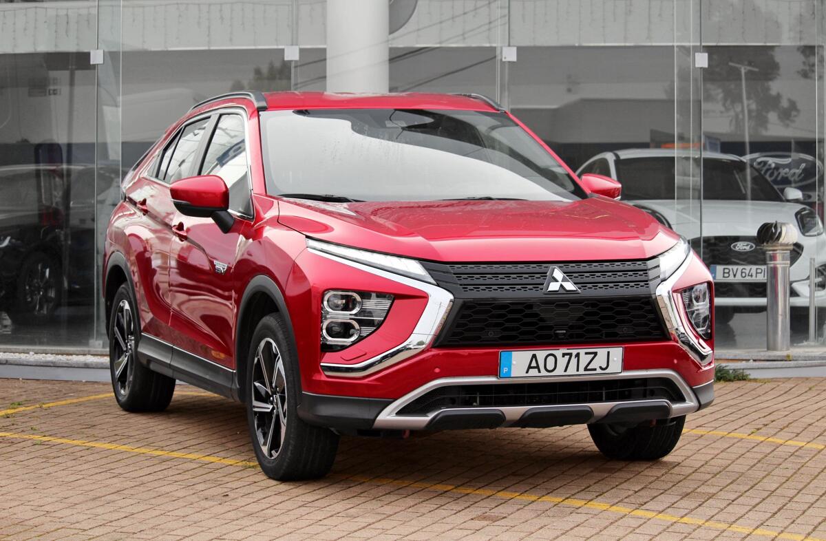 MITSUBISHI Eclipse Cross 2.4 PHEV eMotion