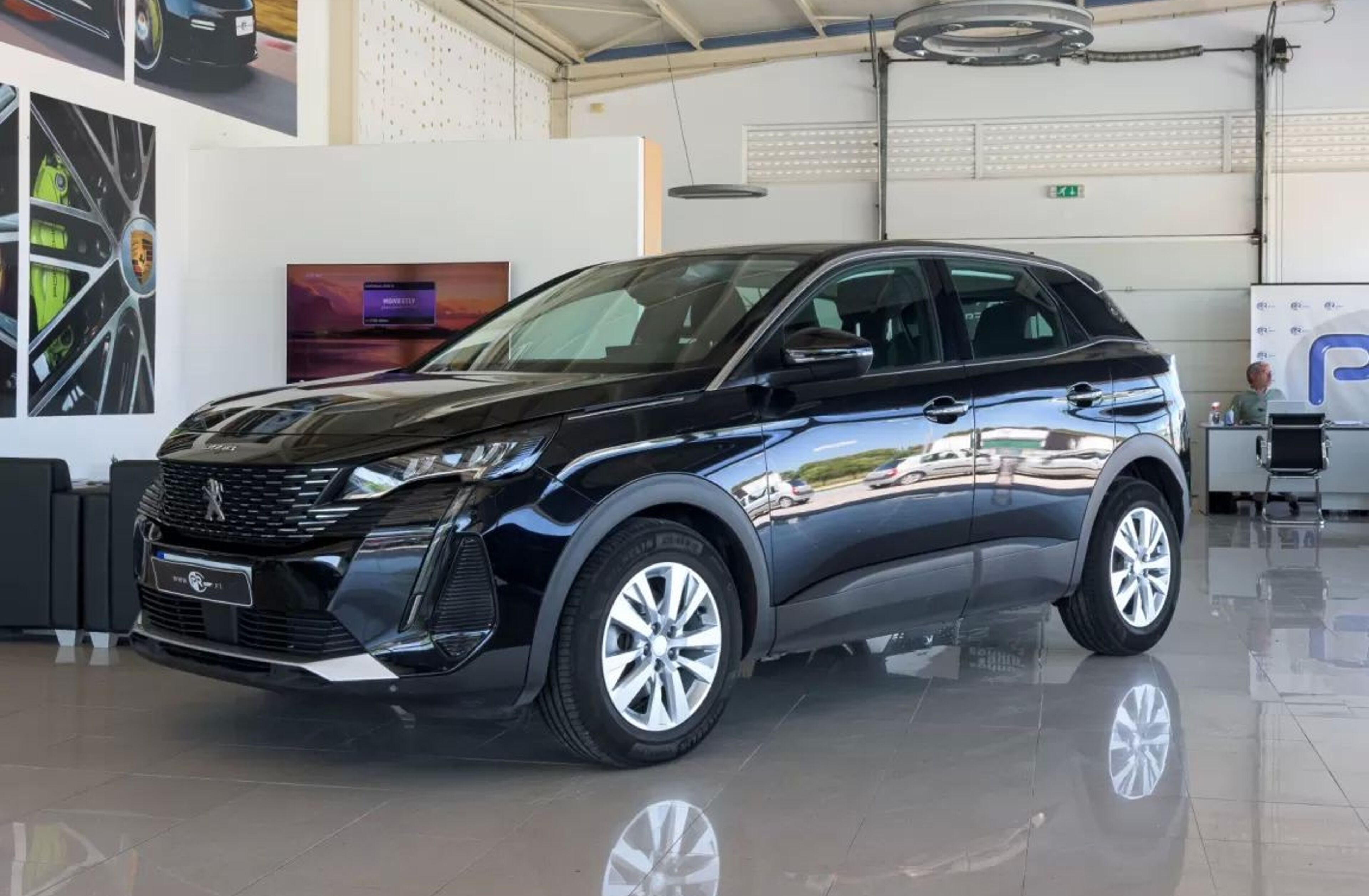PEUGEOT 3008 1.5 BlueHDi Active Pack