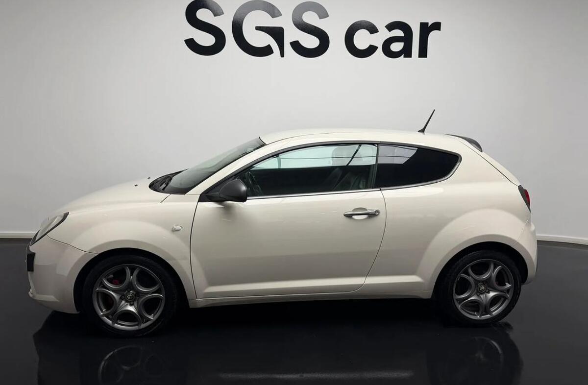 ALFA ROMEO MiTo 1.3 JTD Distinctive 5KQ