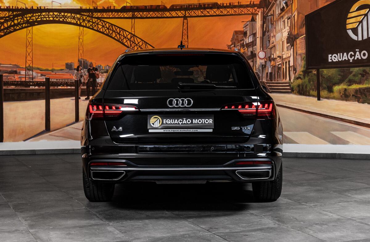 AUDI A4 35 TDI Advanced S tronic