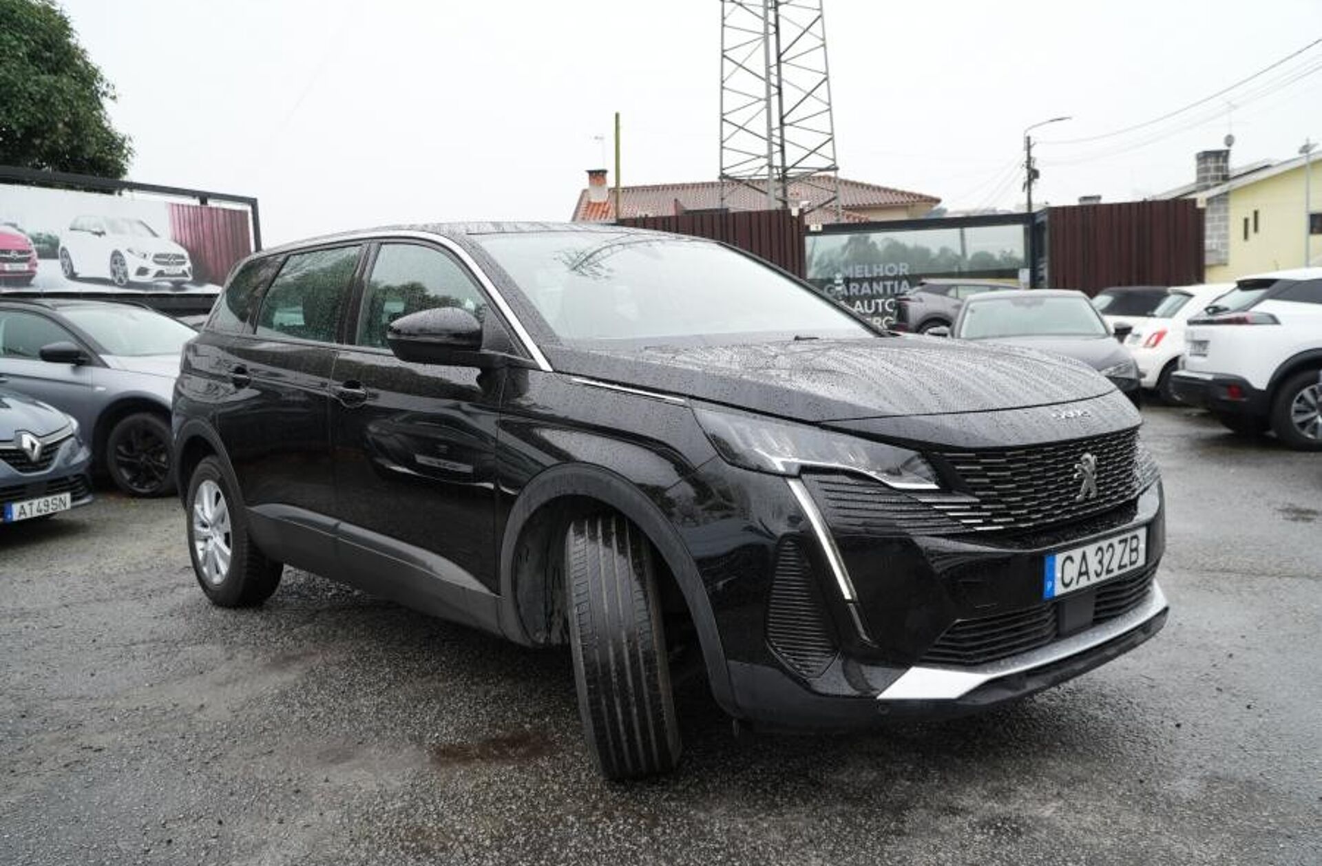 PEUGEOT 5008 1.2 PureTech Active