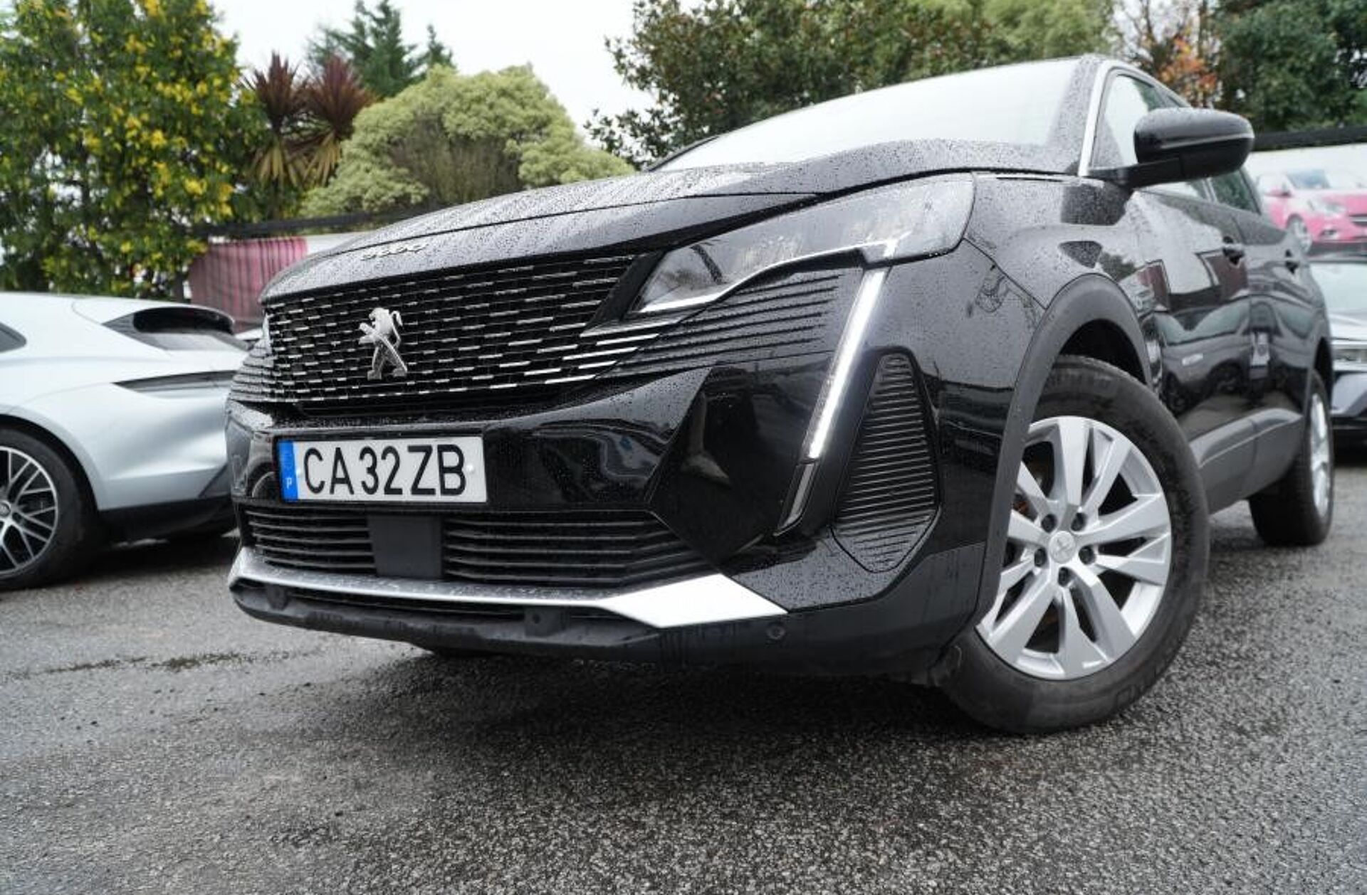 PEUGEOT 5008 1.2 PureTech Active