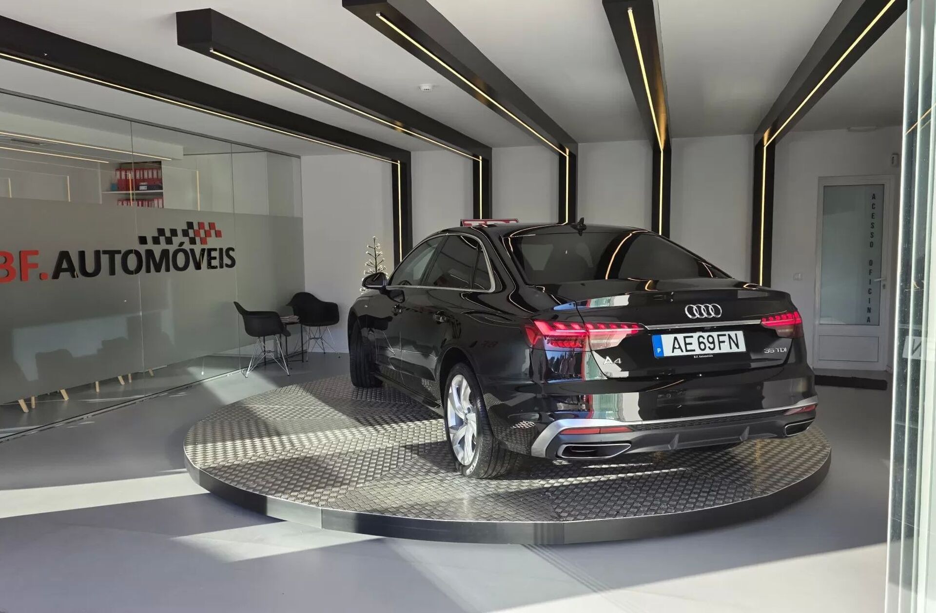 AUDI A4 35 TDI S line S tronic