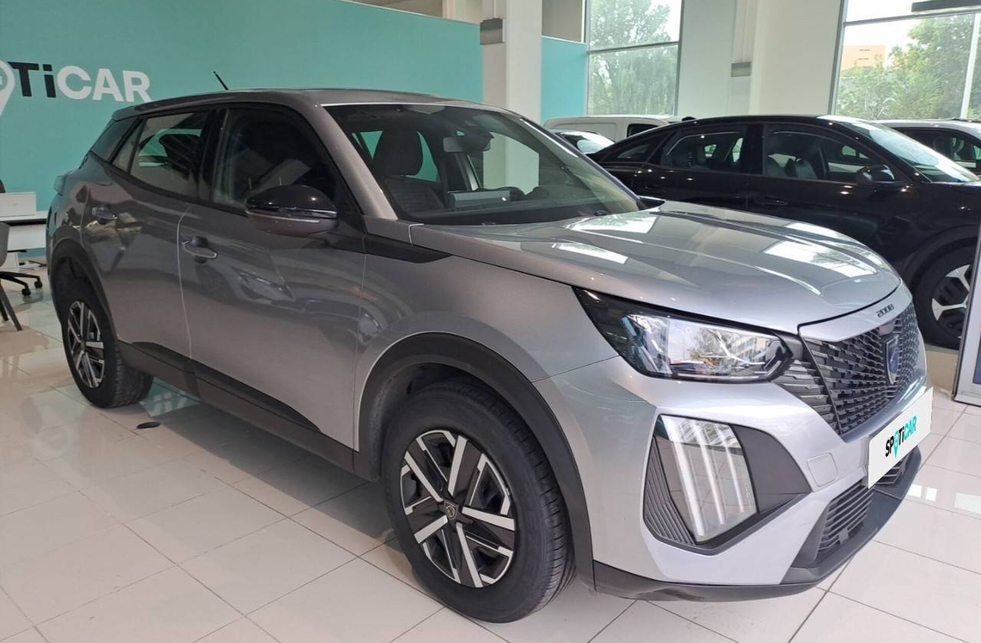 PEUGEOT 2008 1.2 PureTech Active