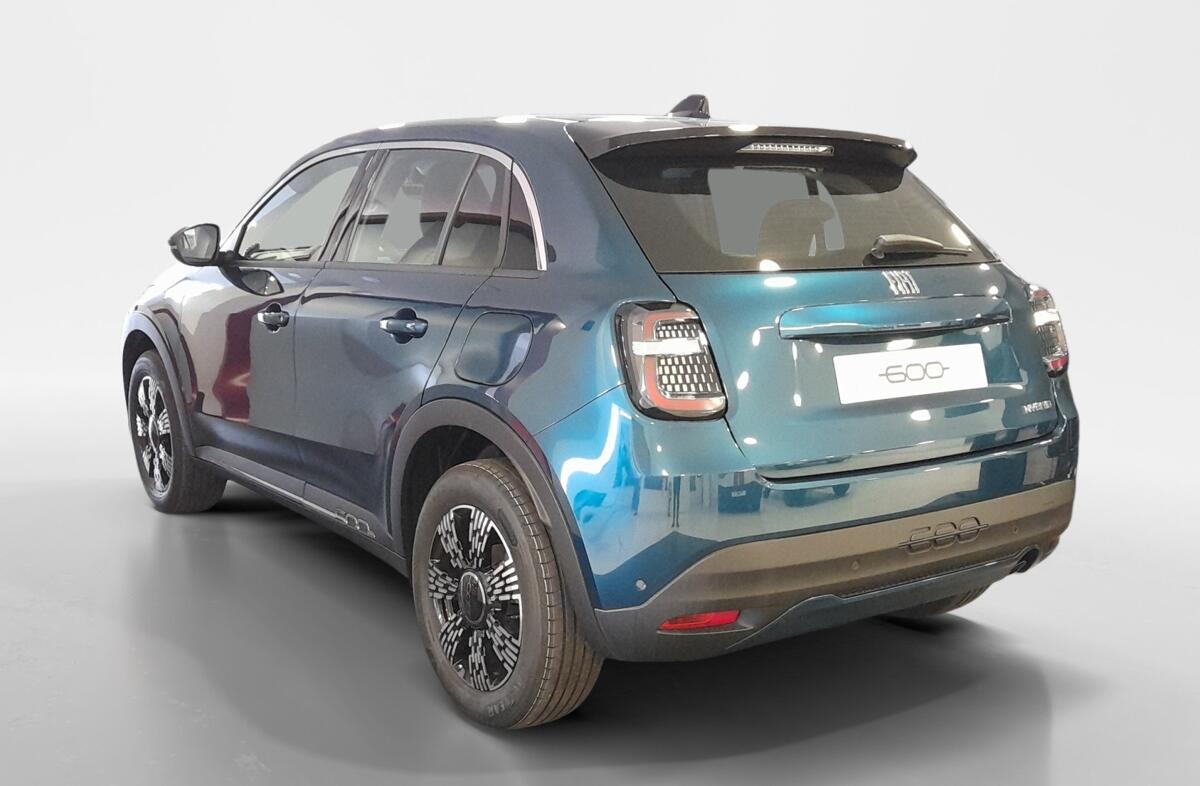 FIAT 600 1.2 Hybrid
