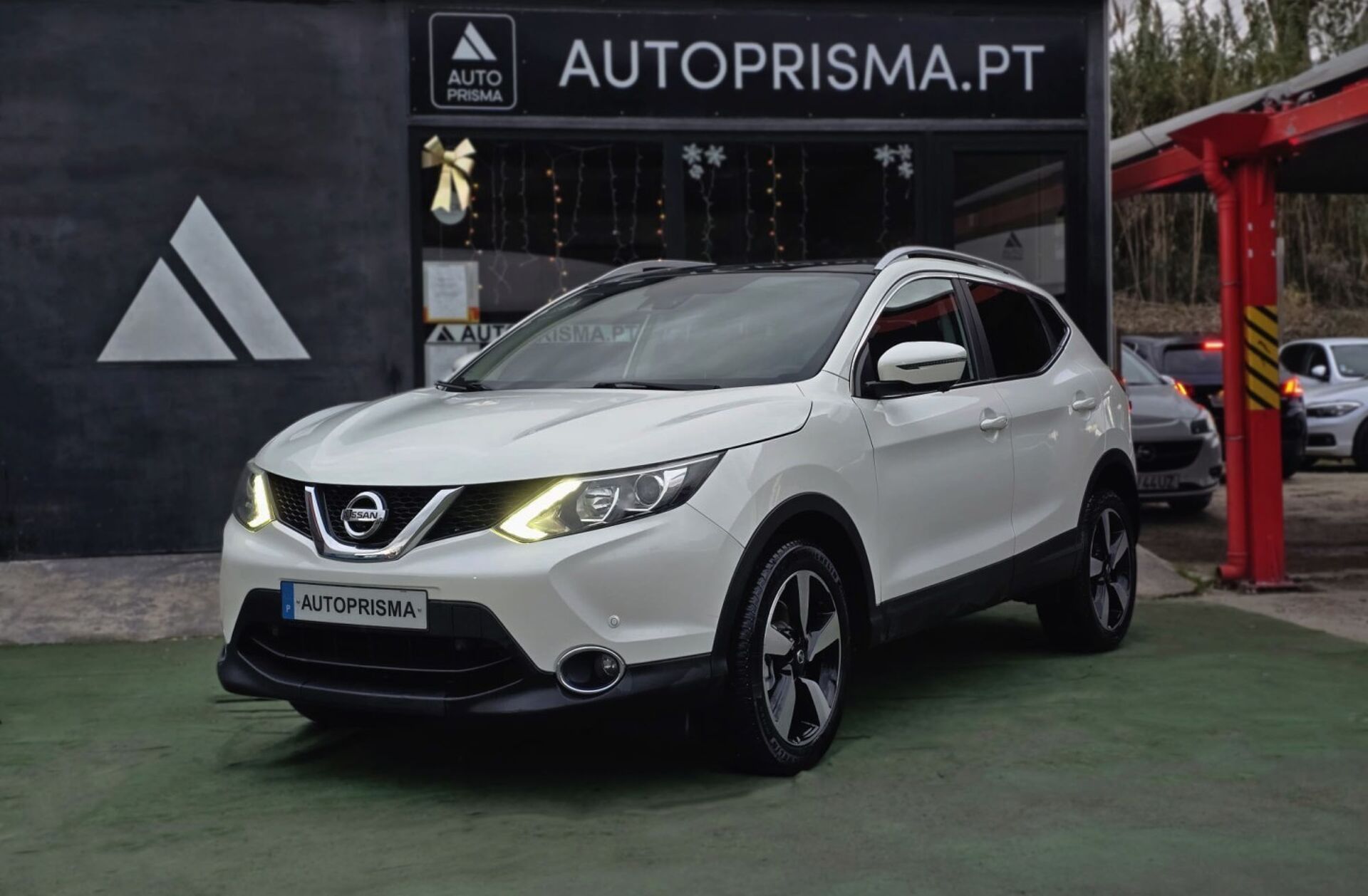 NISSAN Qashqai 1.5 dCi N-Connecta