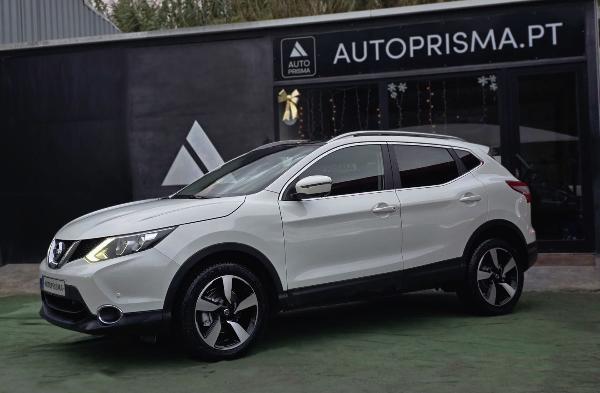 NISSAN Qashqai 1.5 dCi N-Connecta