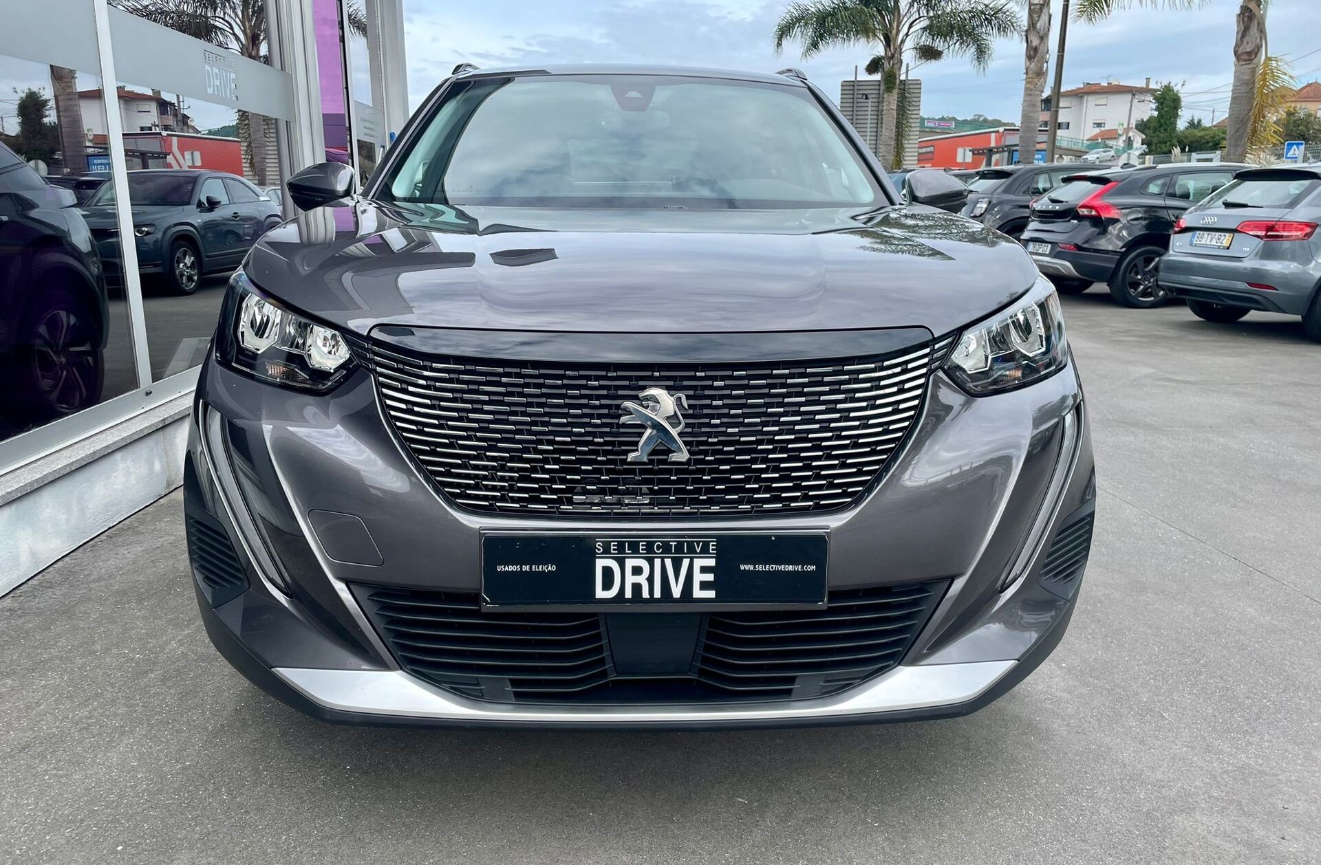 PEUGEOT 2008 1.2 PureTech Allure