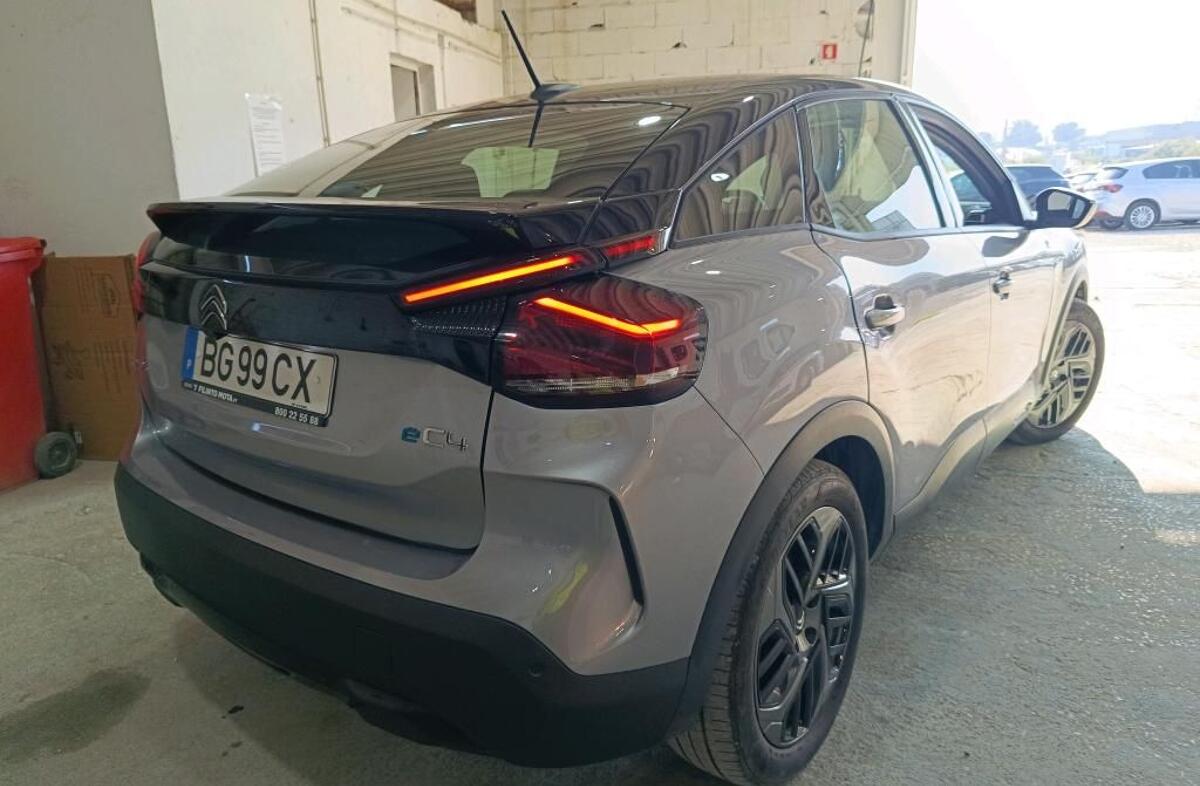CITROEN C4 e- 50 kWh Plus
