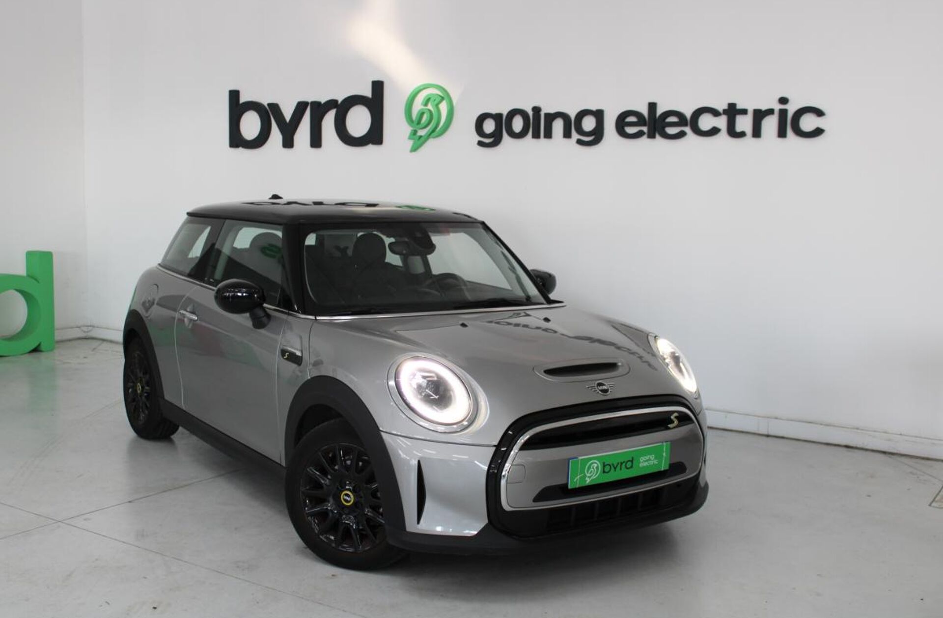 MINI Mini Cooper SE Essential