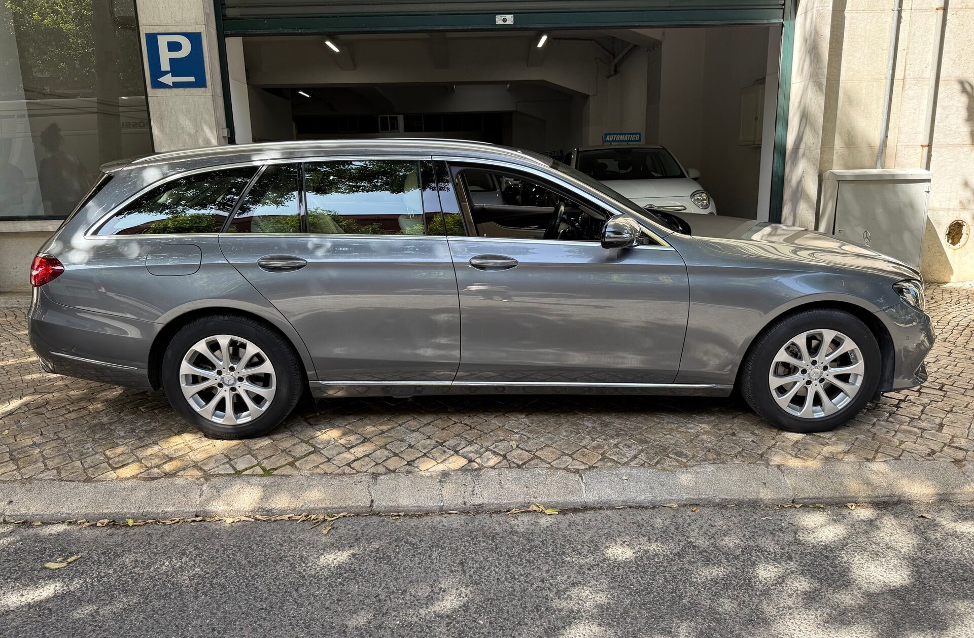 MERCEDES Classe E E 220 d Exclusive