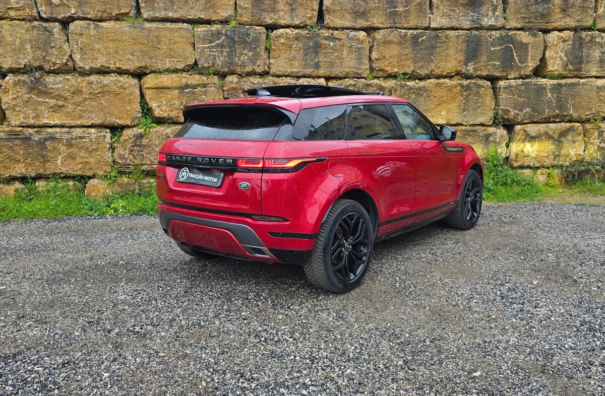 LAND ROVER Range Rover Evoque 1.5 P300e AWD R-Dynamic Auto