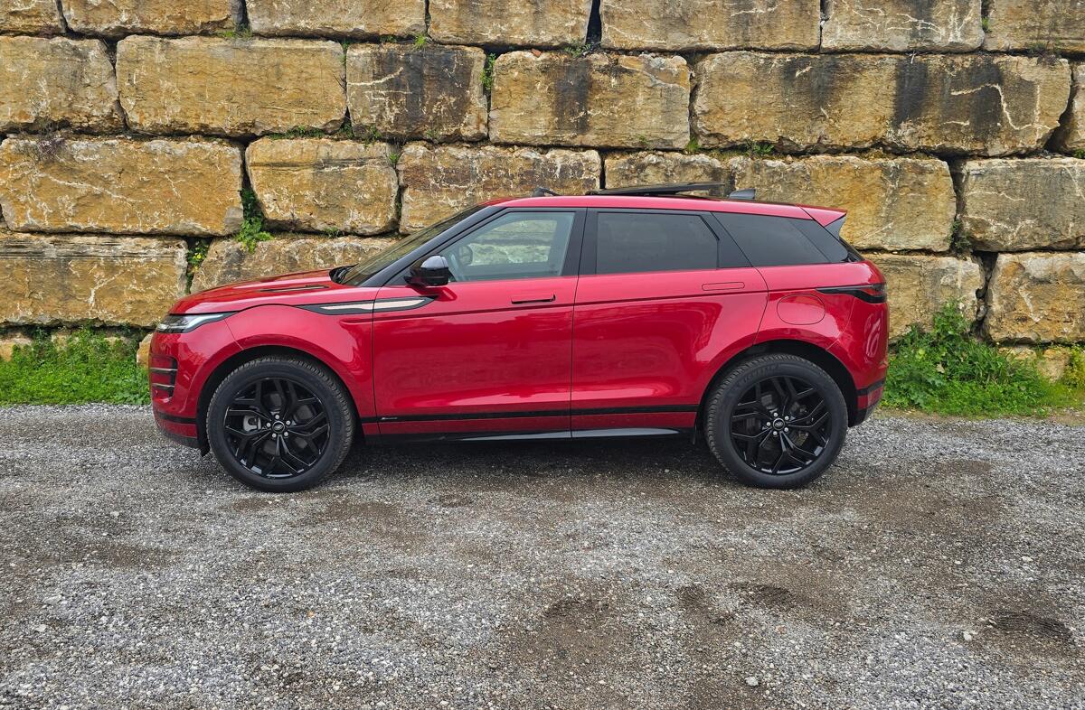 LAND ROVER Range Rover Evoque 1.5 P300e AWD R-Dynamic Auto