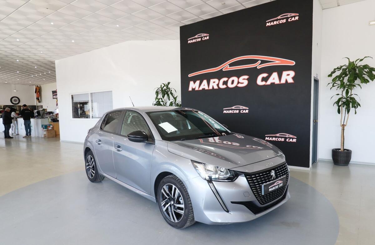 PEUGEOT 208 1.2 PureTech Active