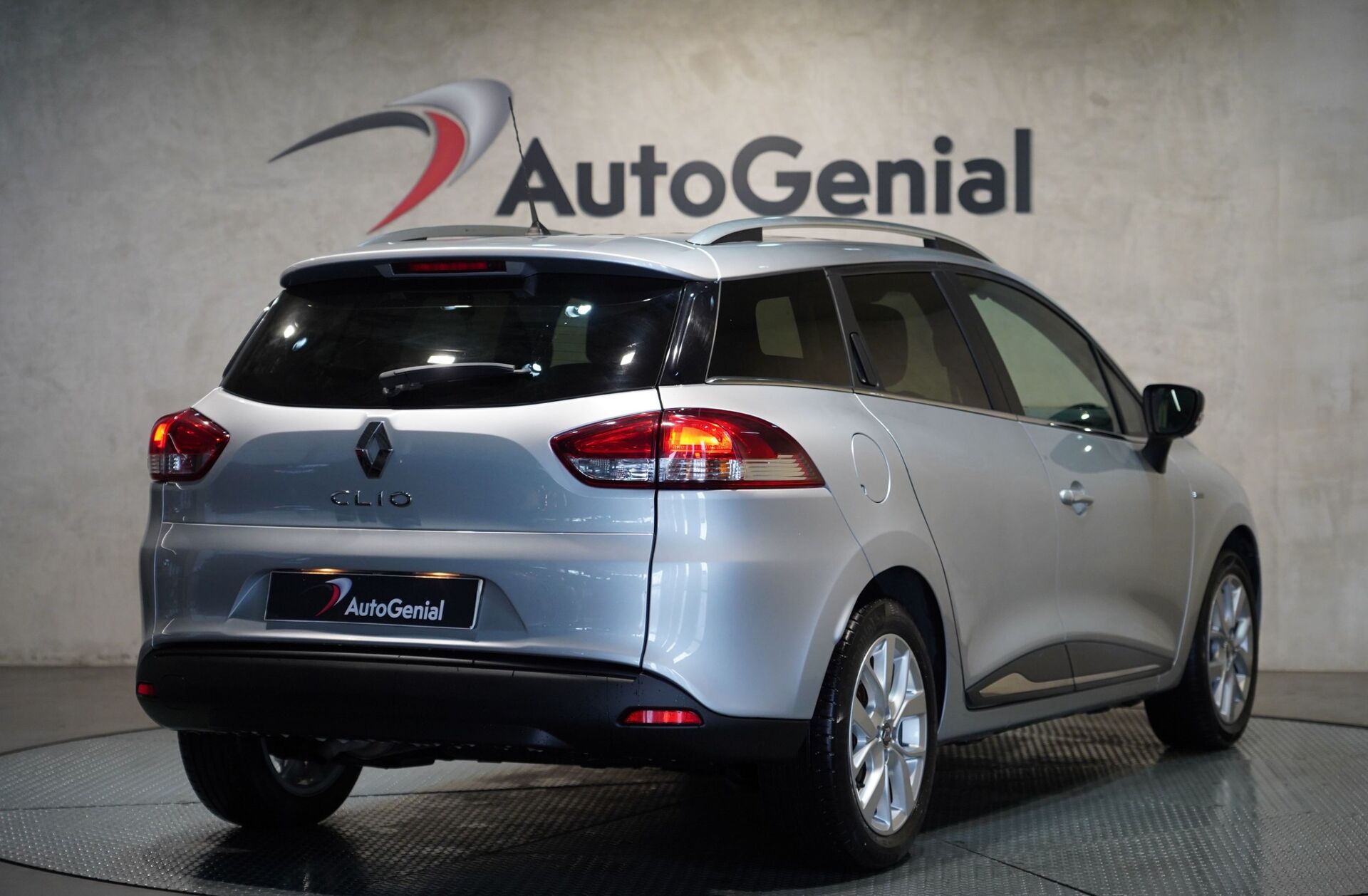 RENAULT Clio ST 0.9 TCe Limited