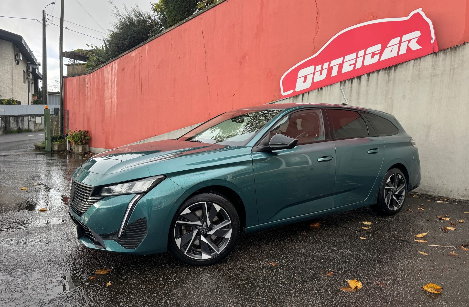 PEUGEOT 308 1.2 PureTech Allure Pack EAT8