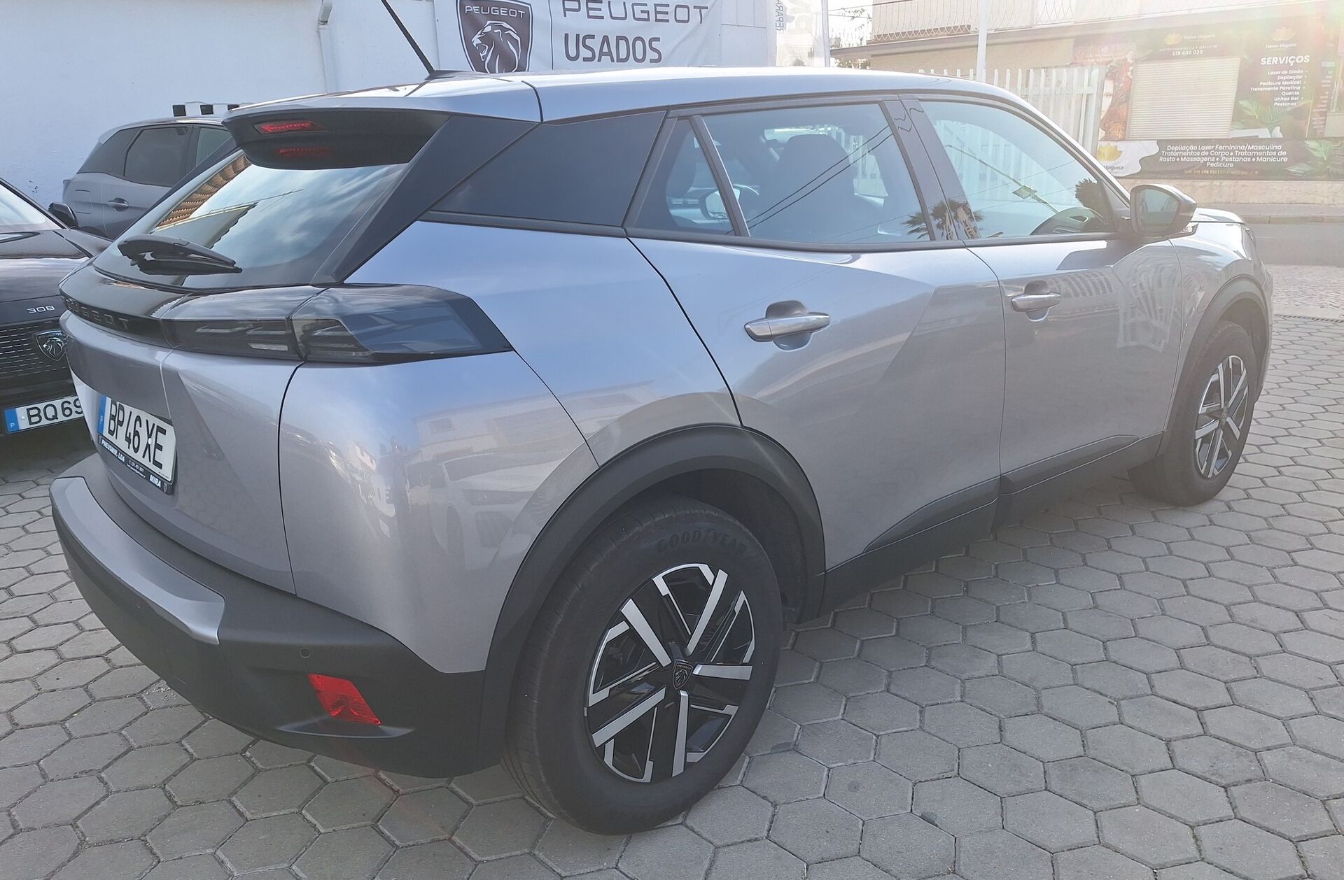PEUGEOT 2008 e- 54 kWh SE Style