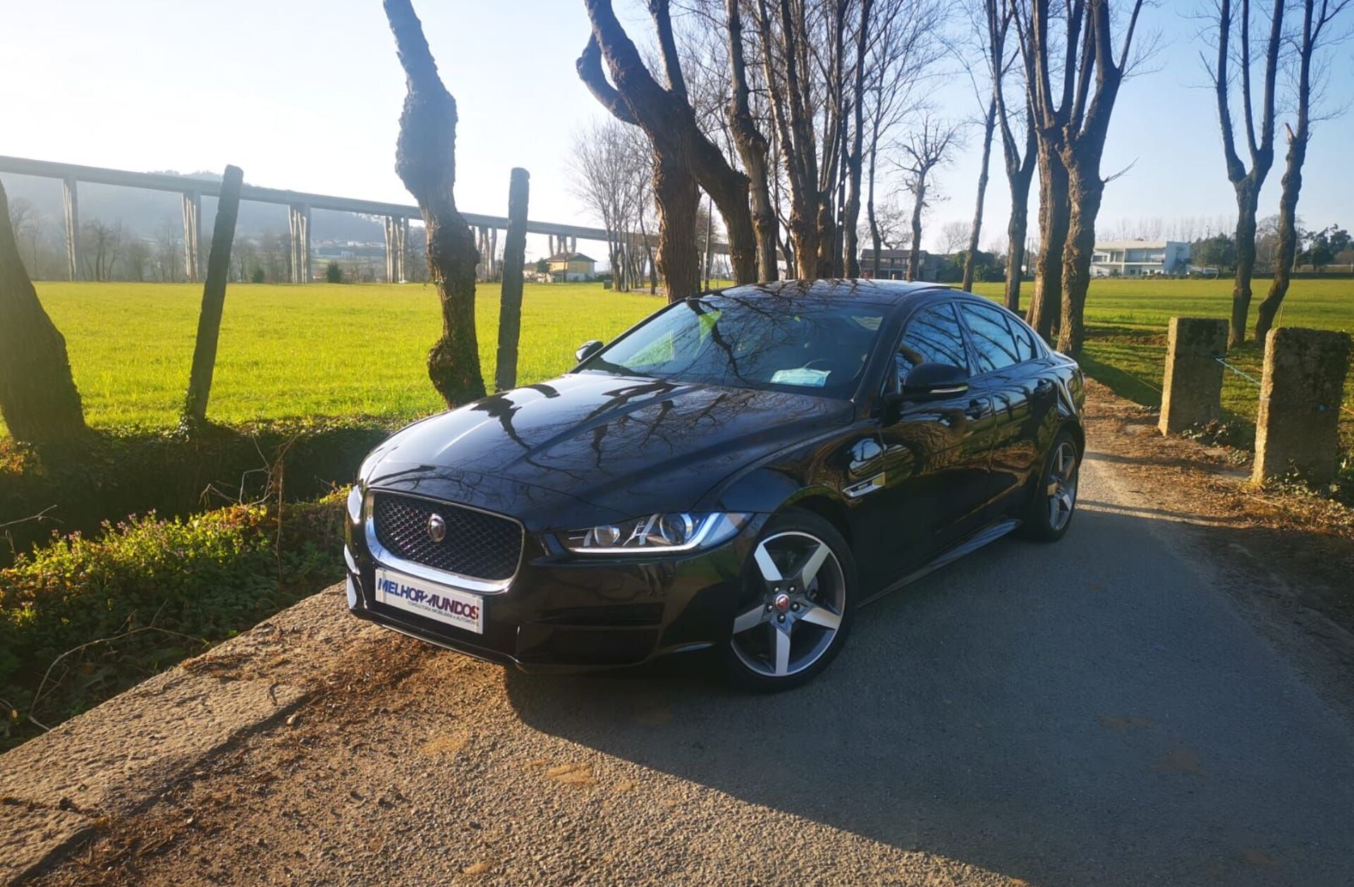 JAGUAR XE 2.0 D R-Sport Aut.
