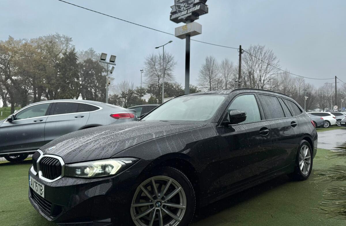 BMW Serie-3 318 d Auto