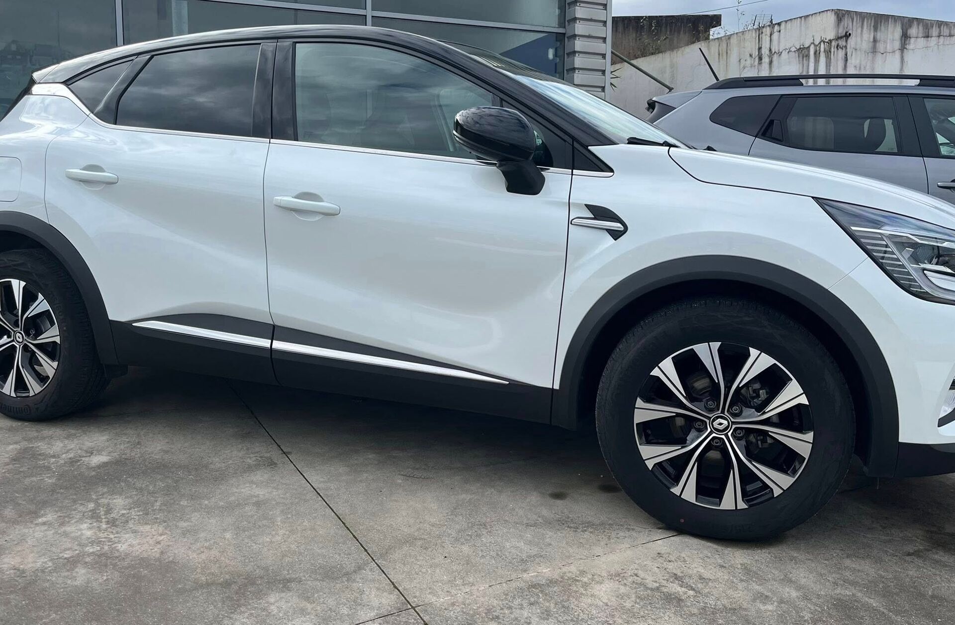 RENAULT Captur 1.0 TCe Techno Bi-Fuel