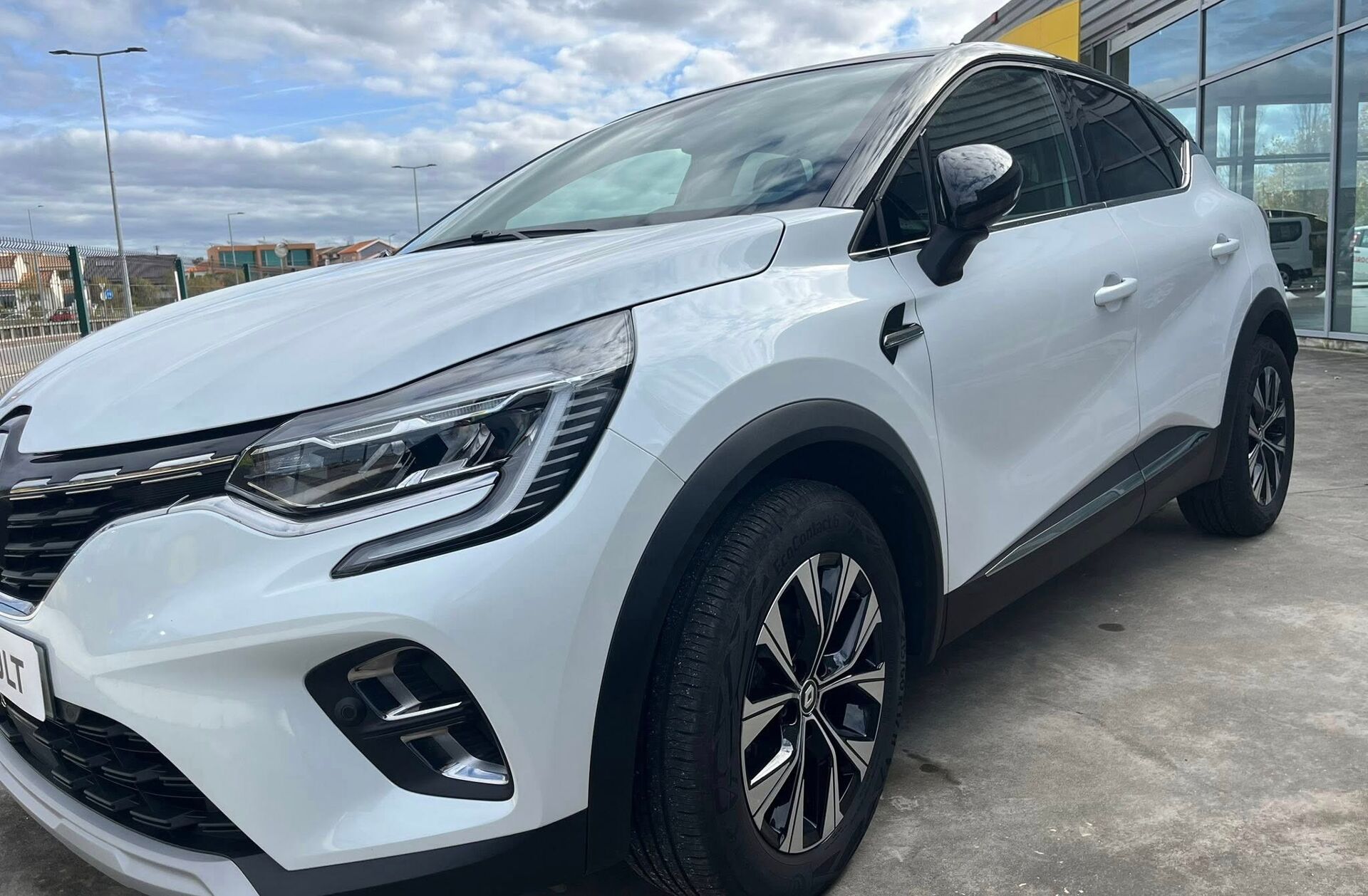 RENAULT Captur 1.0 TCe Techno Bi-Fuel