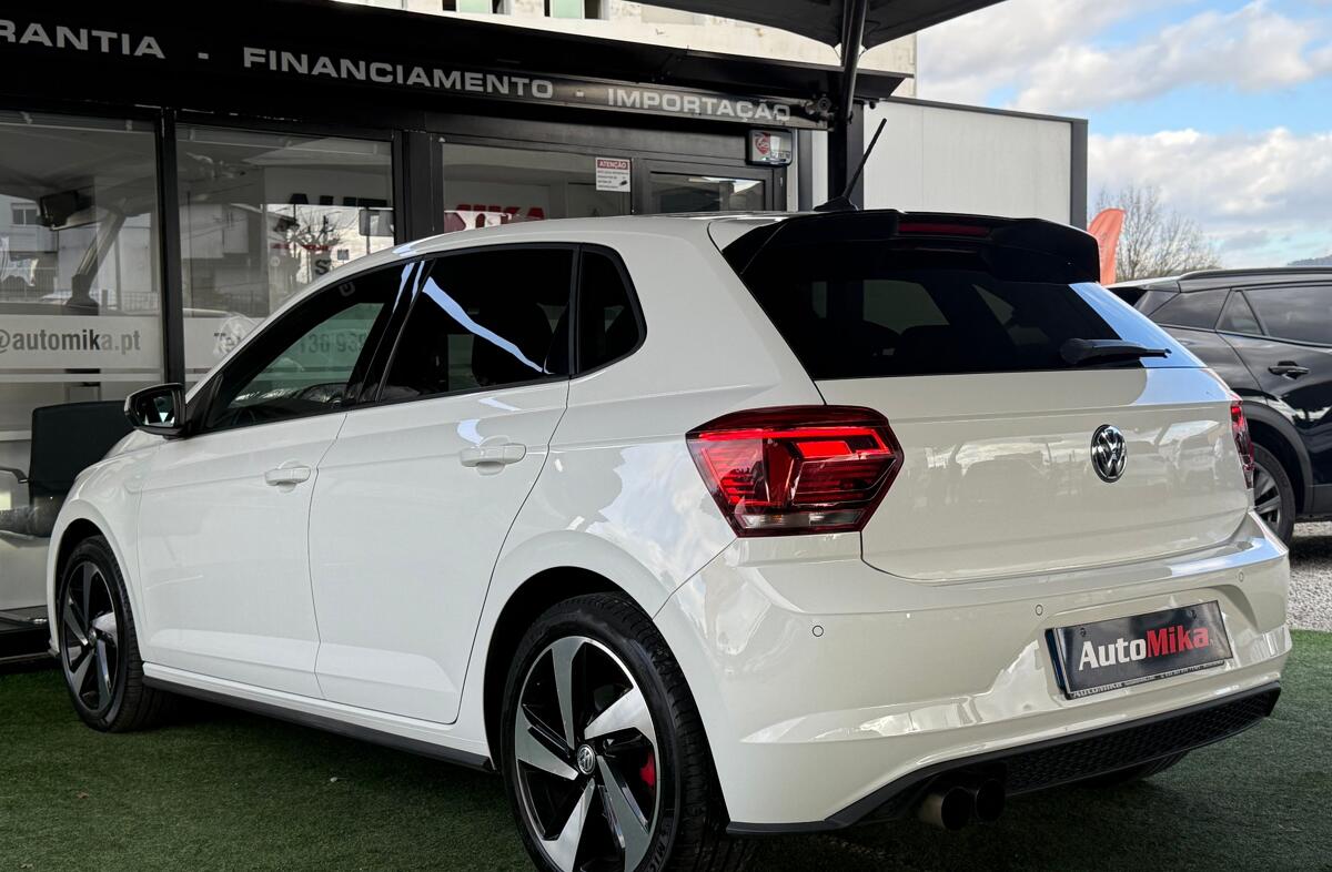 VOLKSWAGEN Polo 2.0 TSI GTI DSG