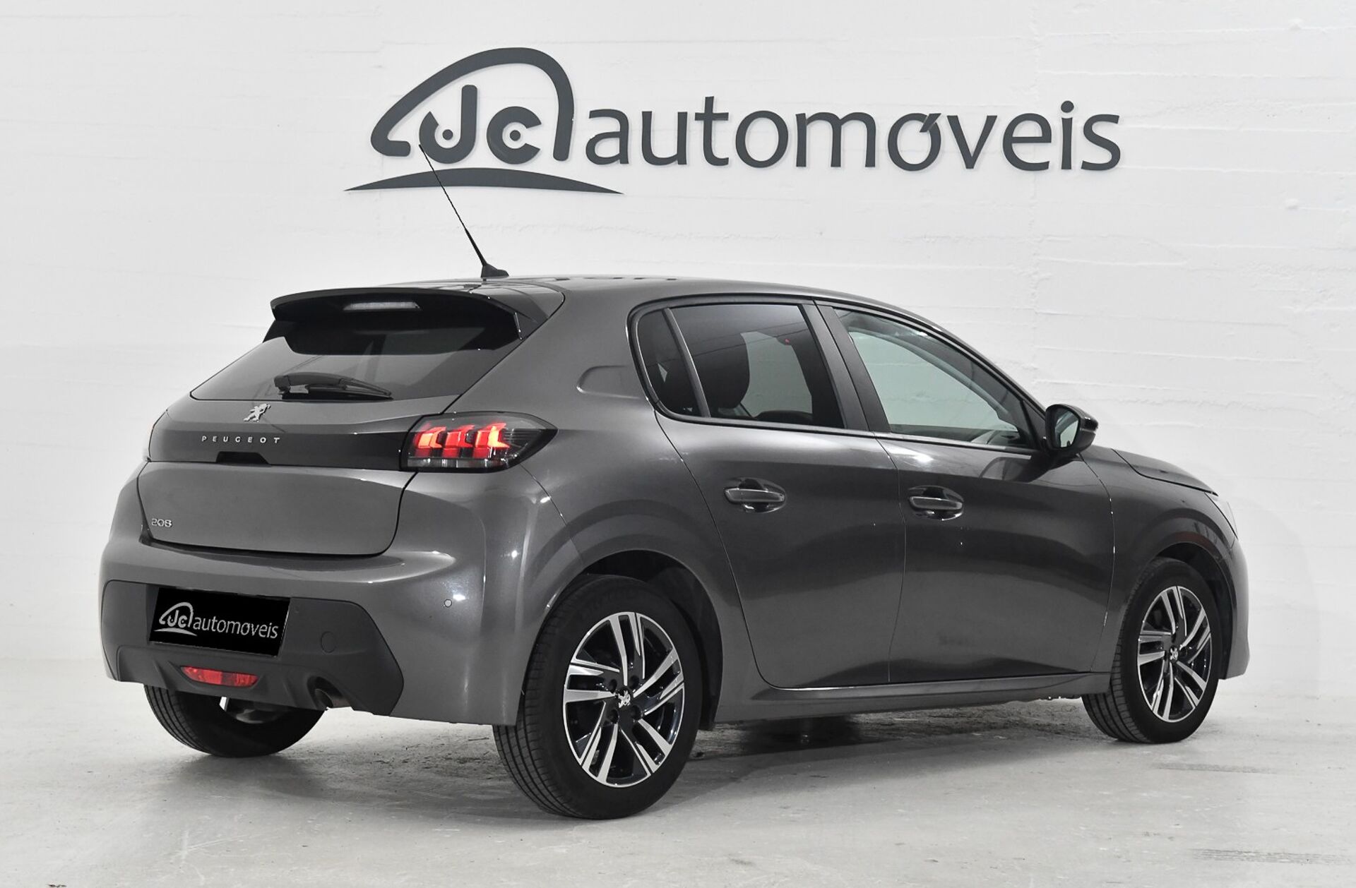 PEUGEOT 208 1.2 PureTech Active Pack