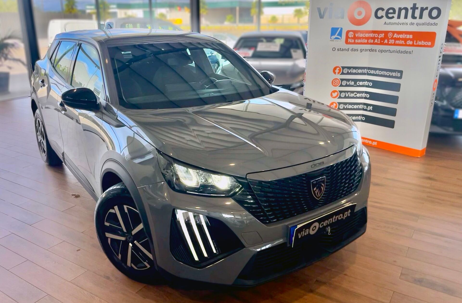 PEUGEOT 2008 1.2 PureTech Style