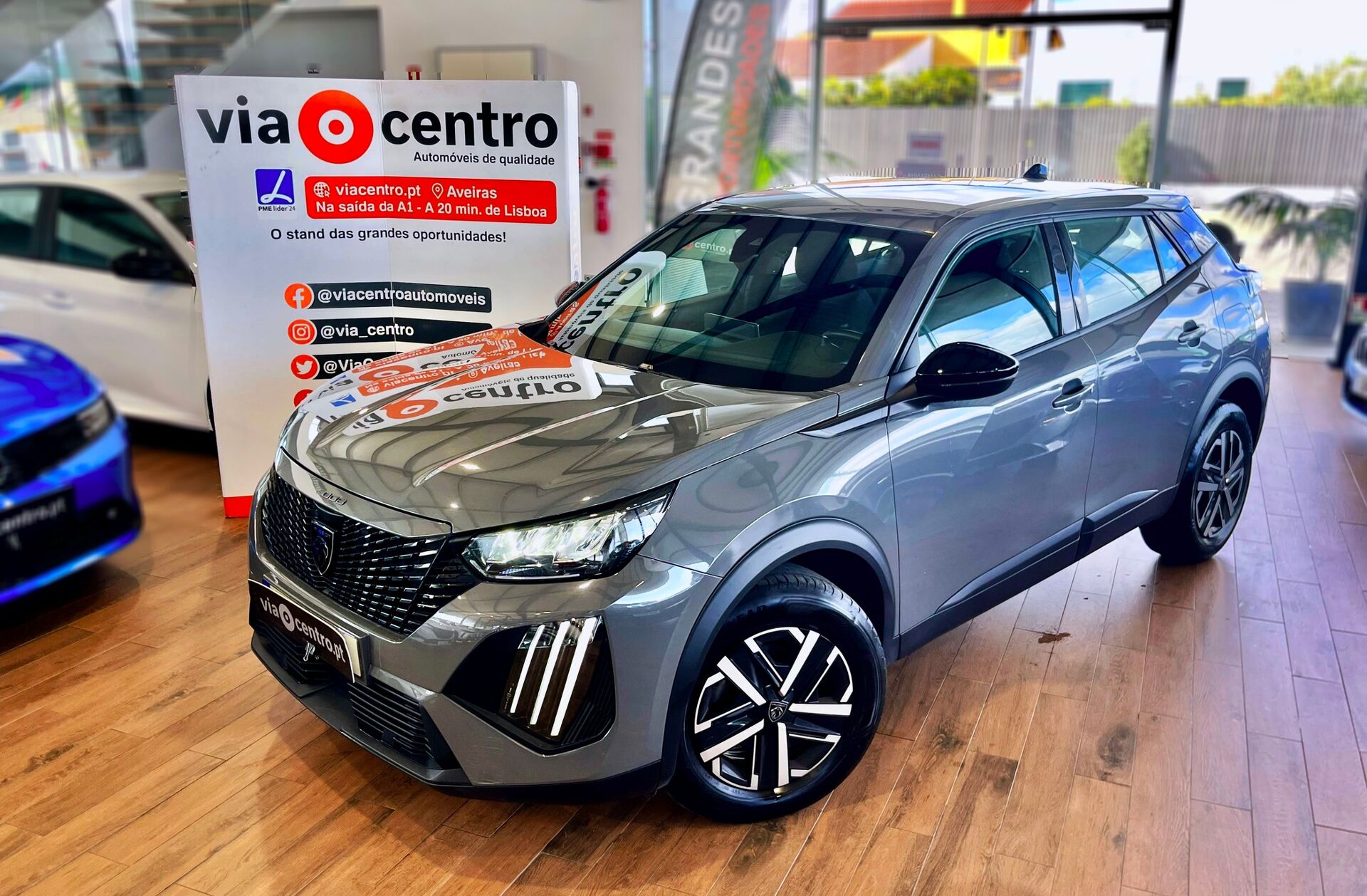 PEUGEOT 2008 1.2 PureTech Style