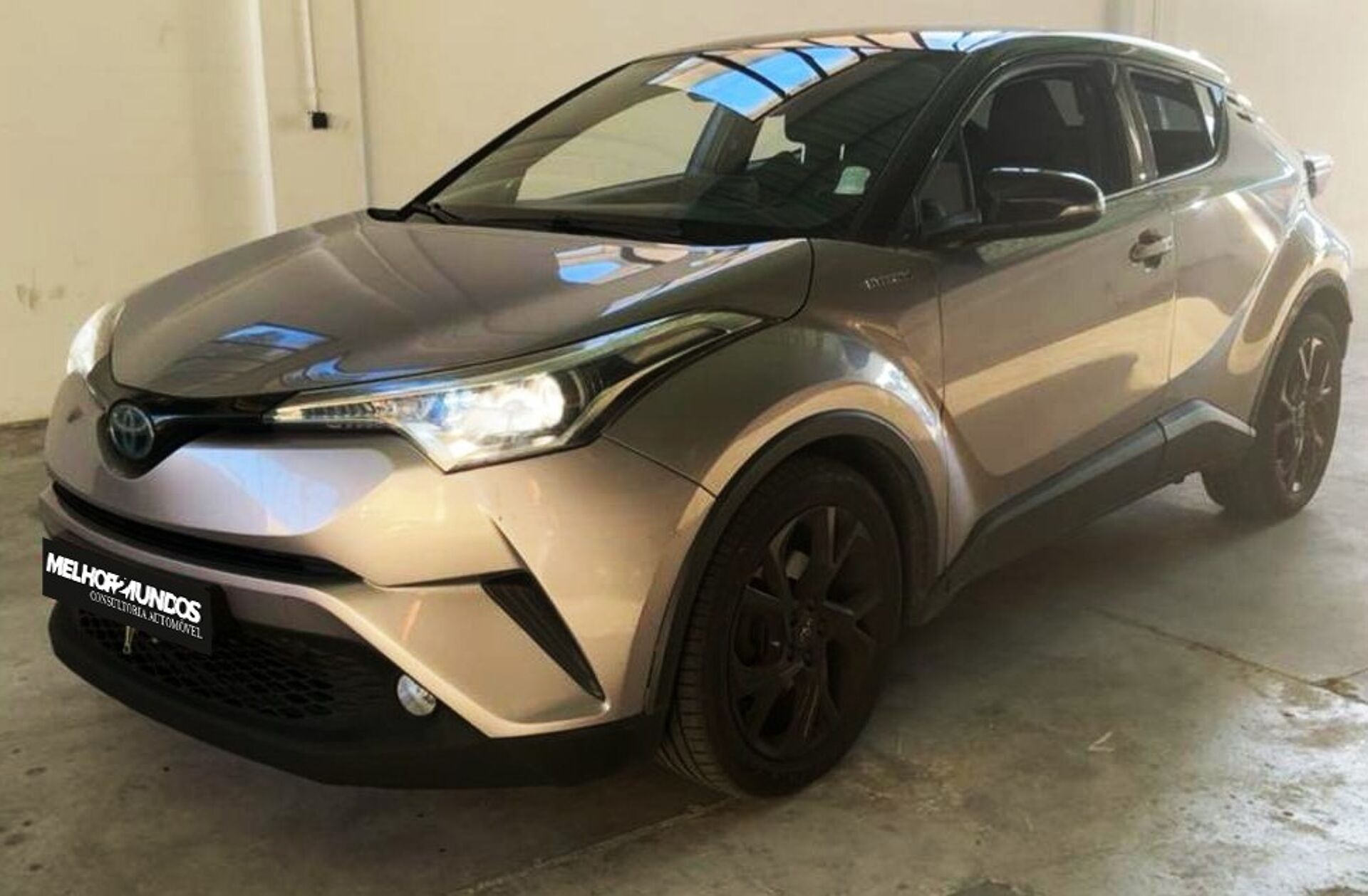 TOYOTA C-HR 2.0 Hybrid Exclusive