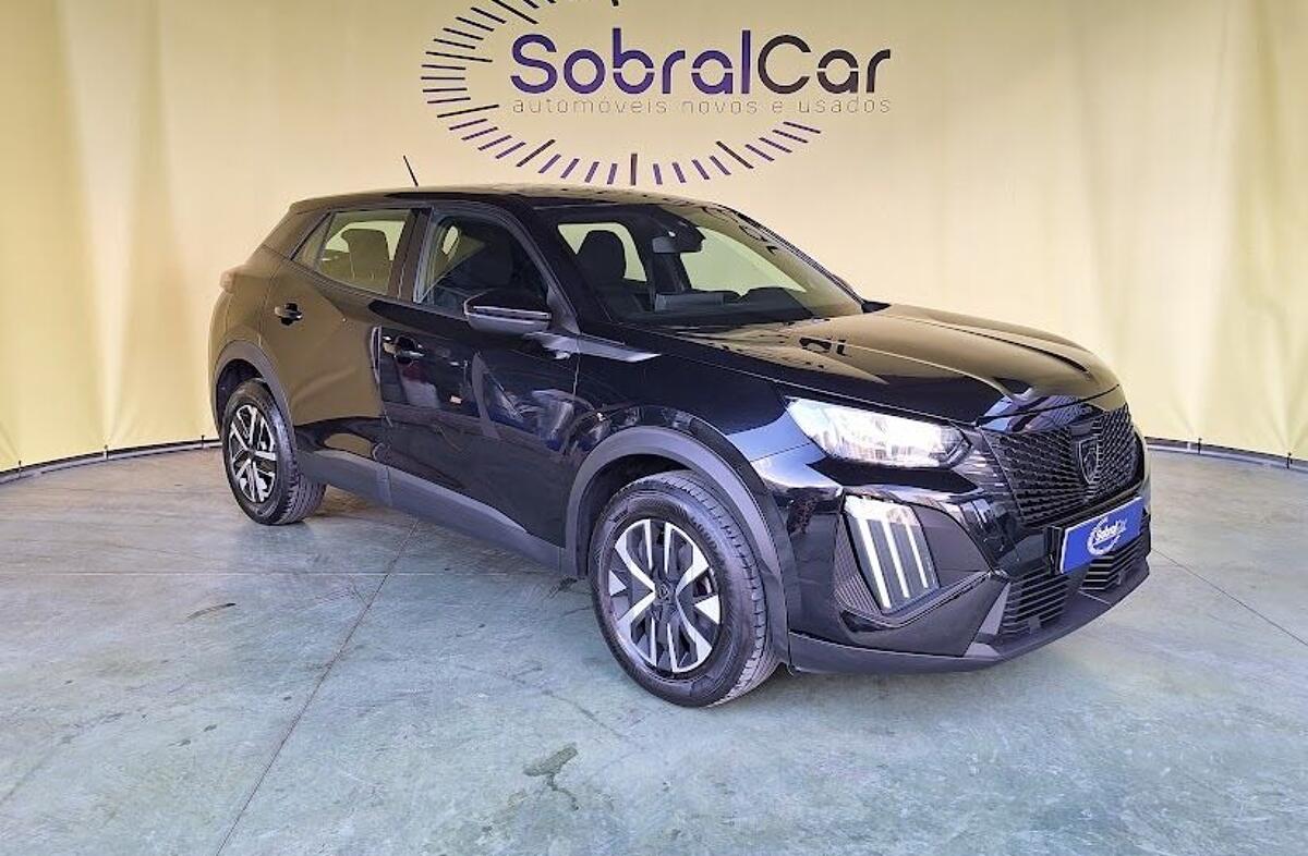 PEUGEOT 2008 1.2 PureTech Active Pack