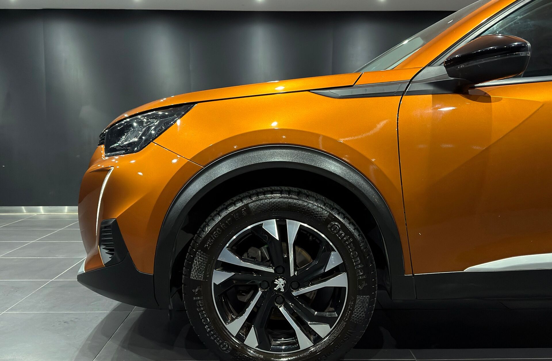 PEUGEOT 2008 1.2 PureTech Allure EAT8