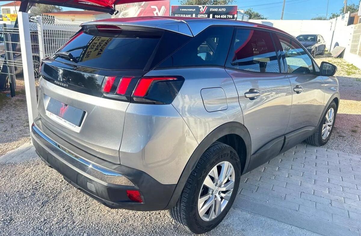 PEUGEOT 3008 1.6 BlueHDi Allure EAT6