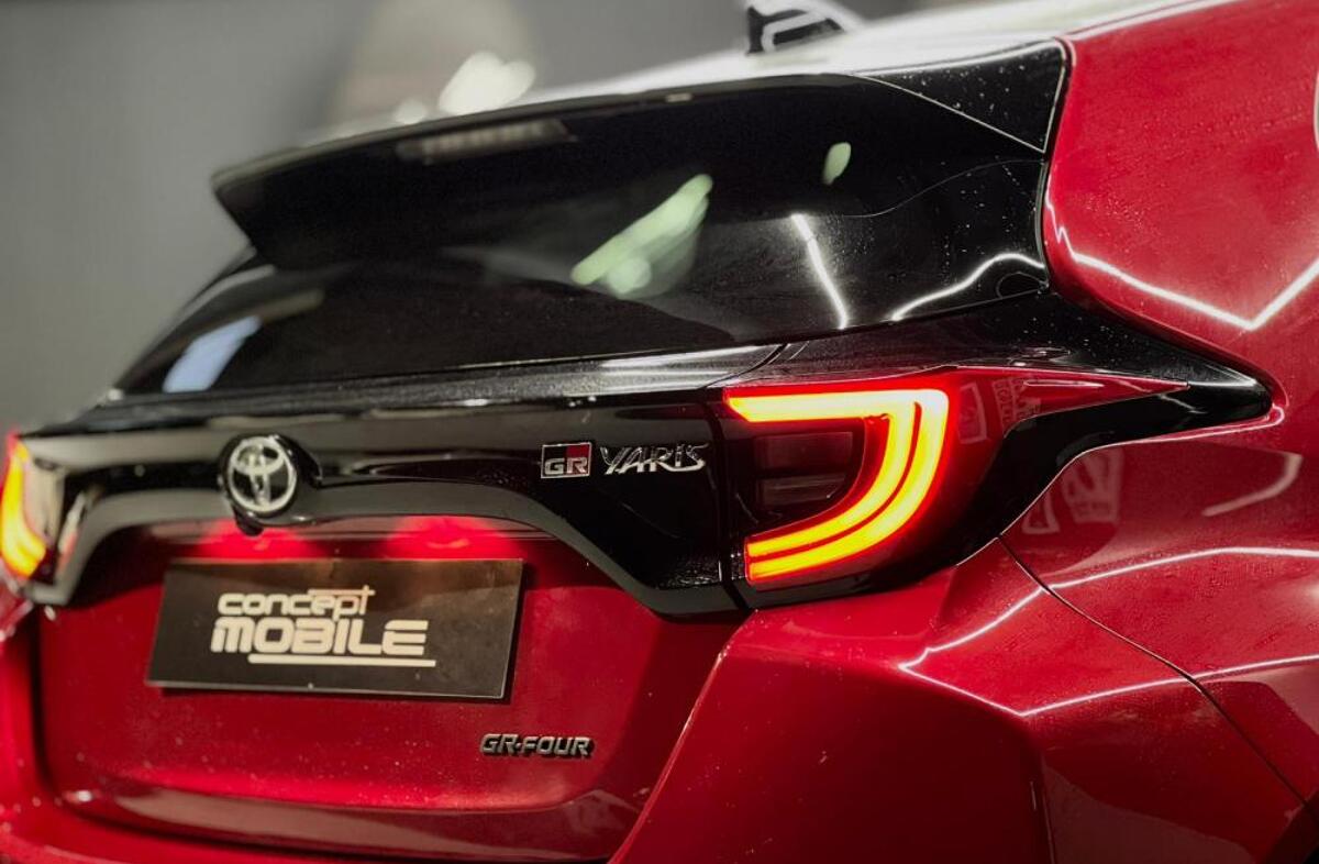 TOYOTA Yaris GR 1.6 T Extreme Premium