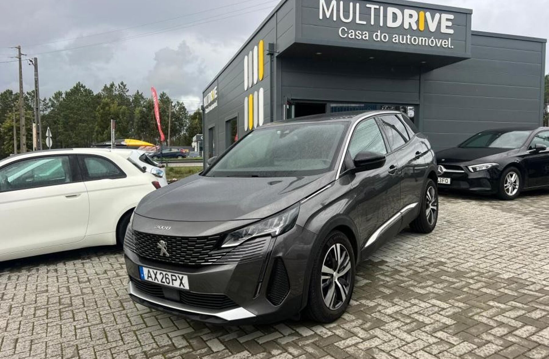 PEUGEOT 3008 1.5 BlueHDi Active Pack EAT8