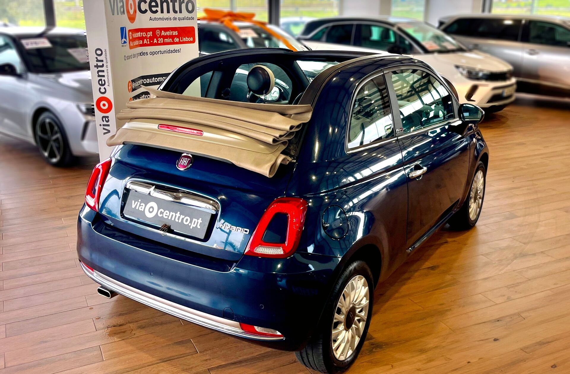 FIAT 500 C 1.0 Hybrid Dolcevita